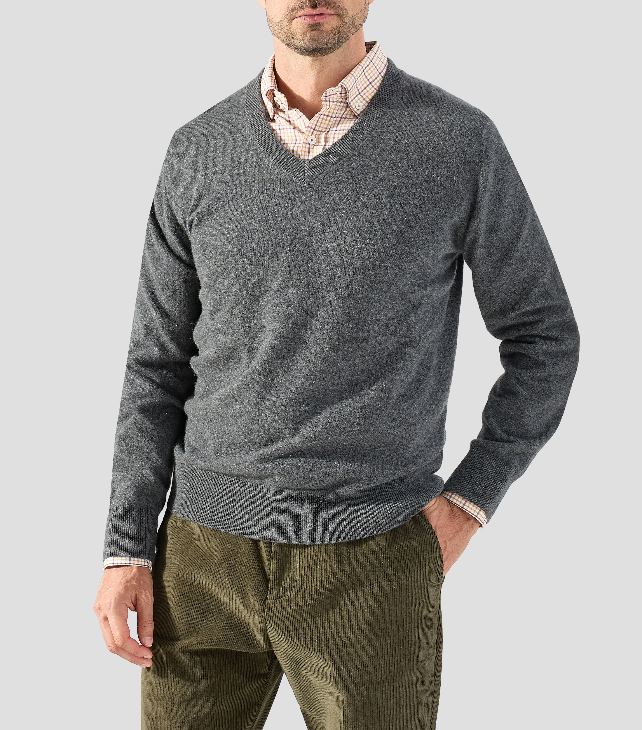 Suéter cuello V Cashmere Hombre