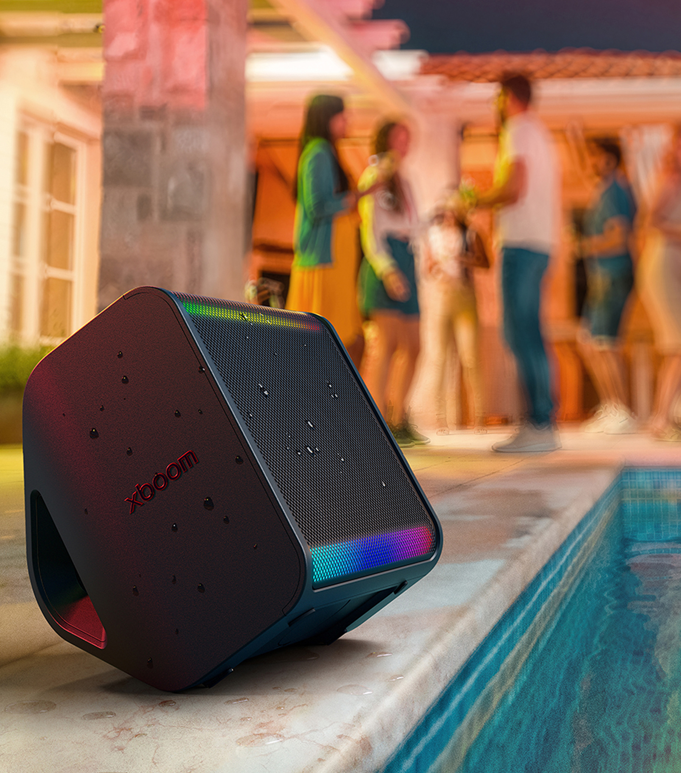 Bocina Bluetooth portátil LG xboom Stage 301 by will.i.am con 12hrs de batería