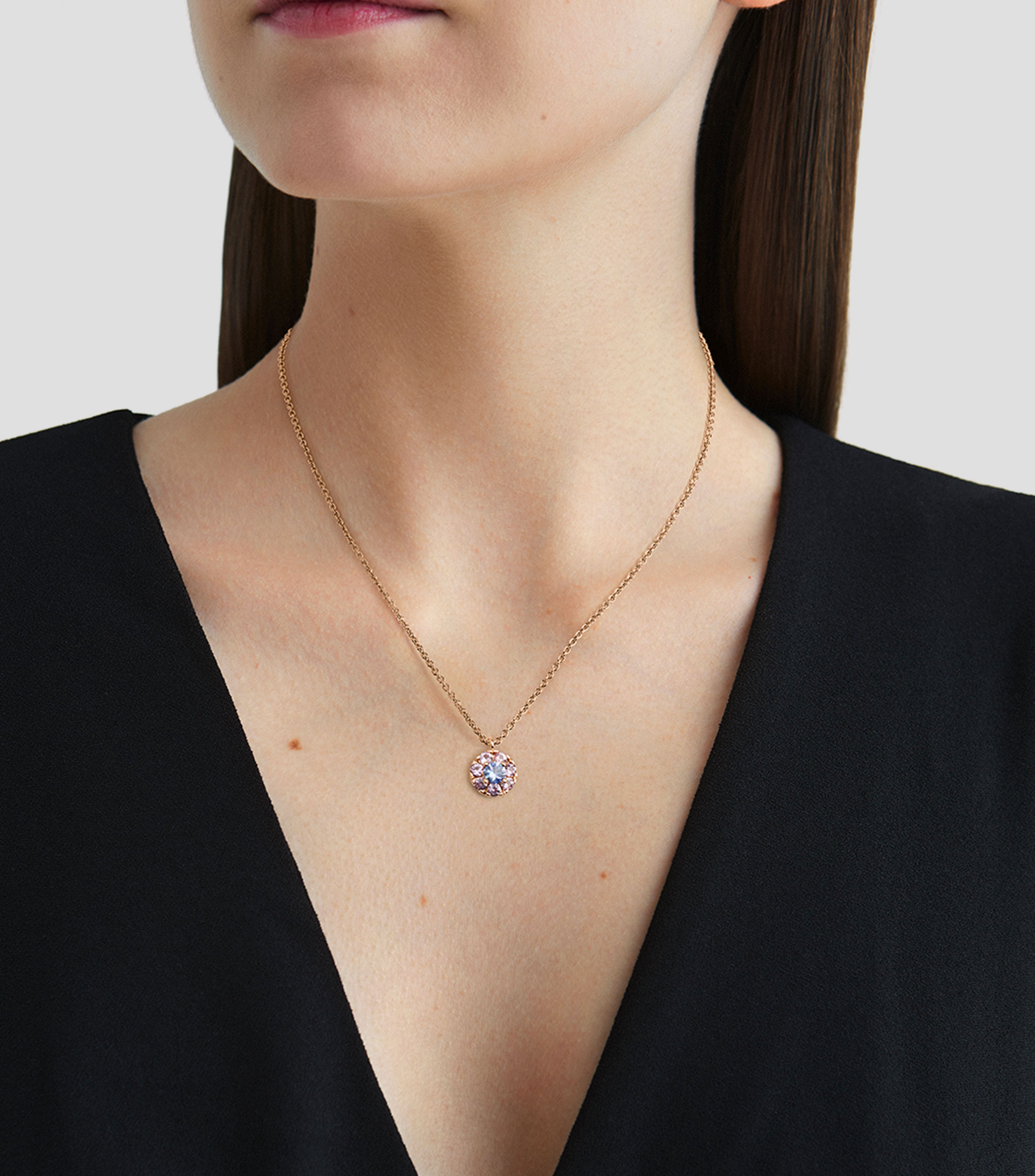 Collar con dije circular en oro rosa de 18 kilates Mujer