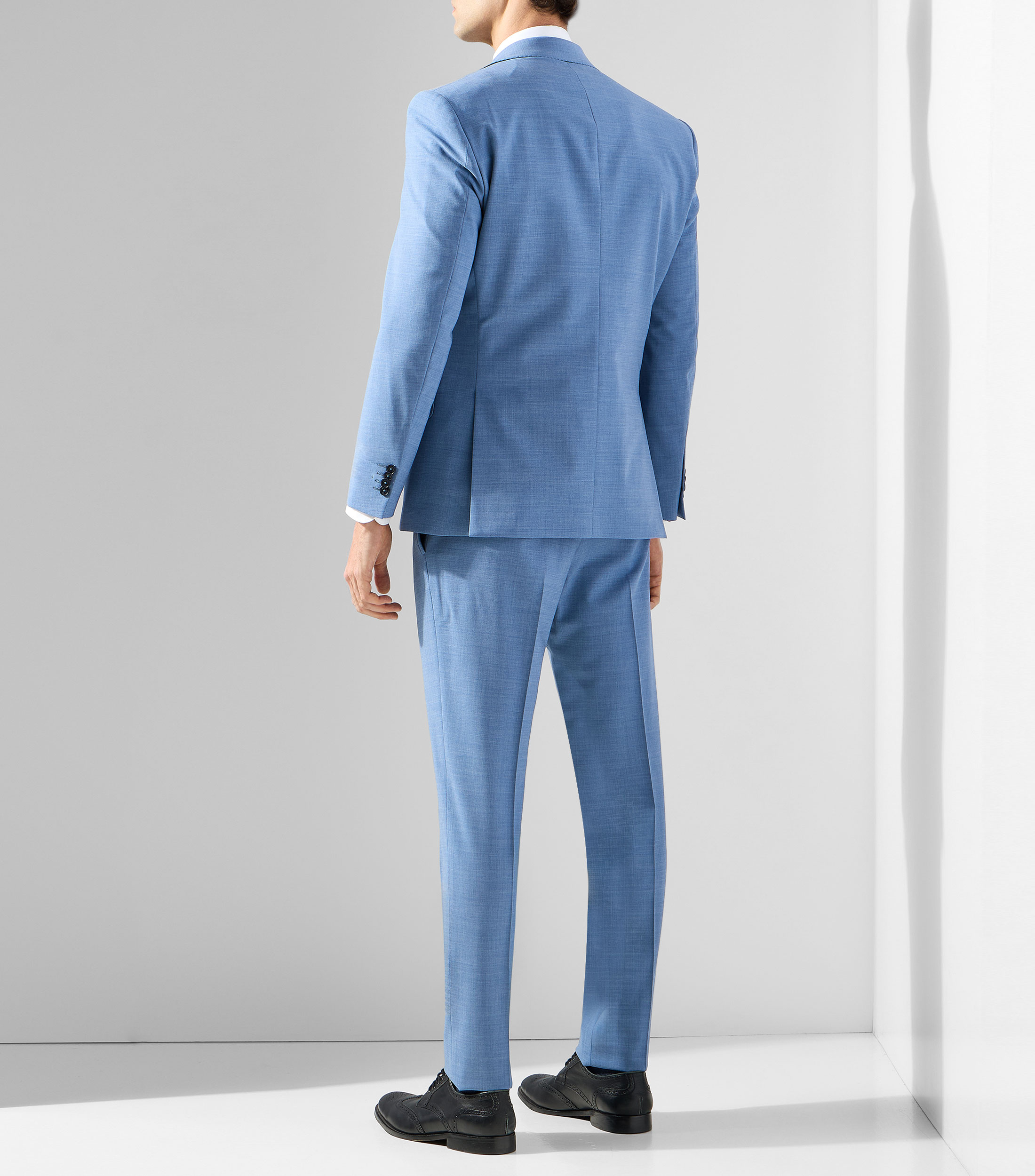 Traje de corte slim en lana liso Hombre