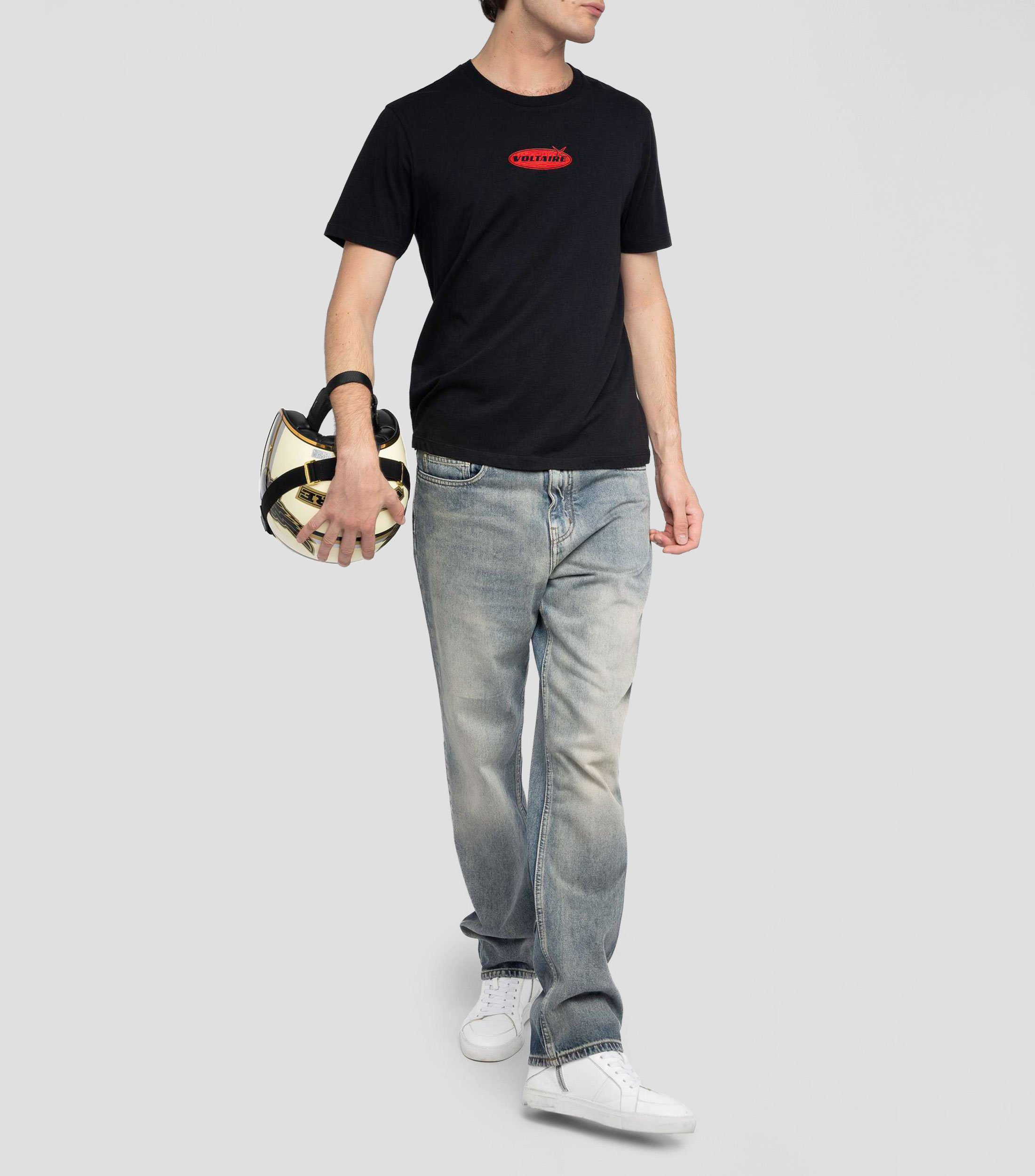 Playera de cuello redondo y manga corta con diseño estampado Hombre