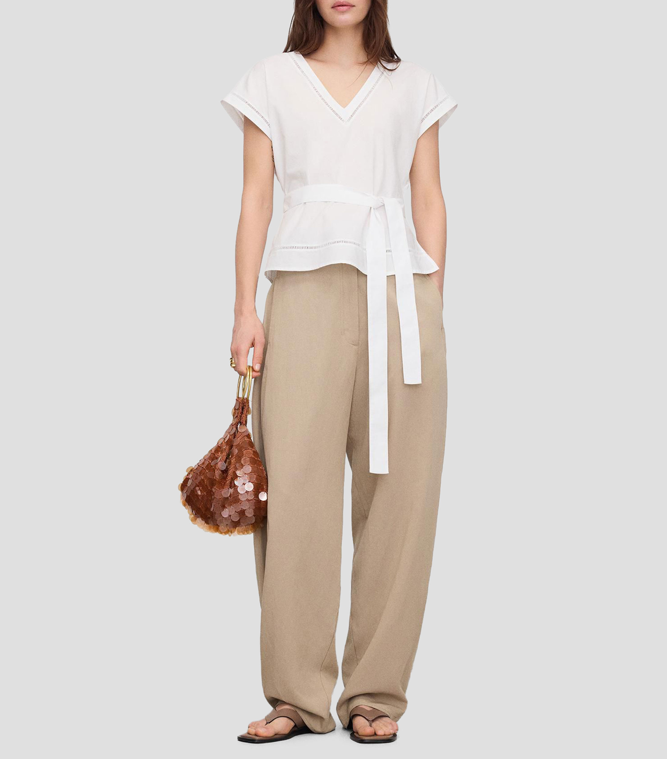 Top cuello V manga corta liso Mujer