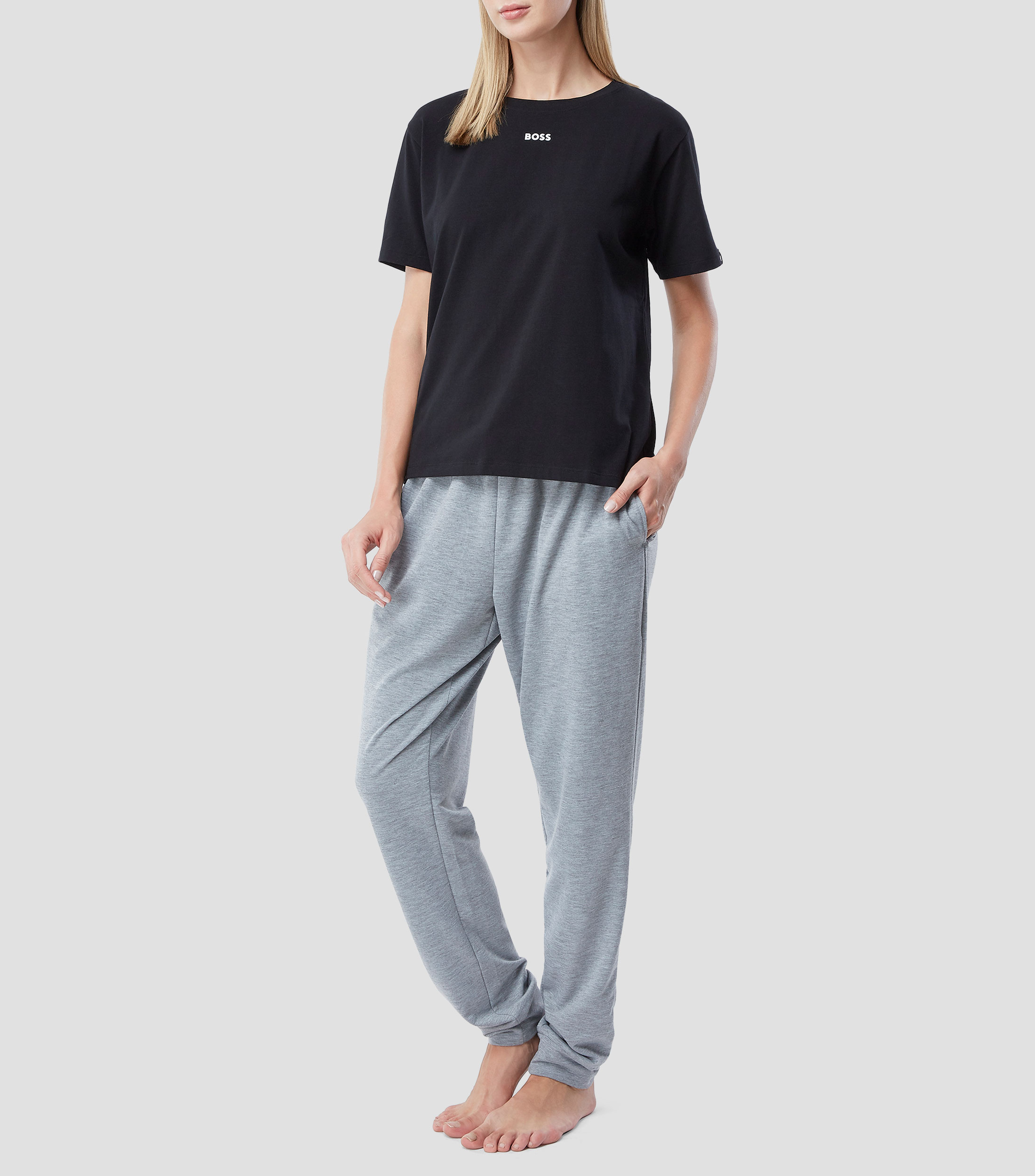 Playera cuello redondo manga corta con logo Mujer