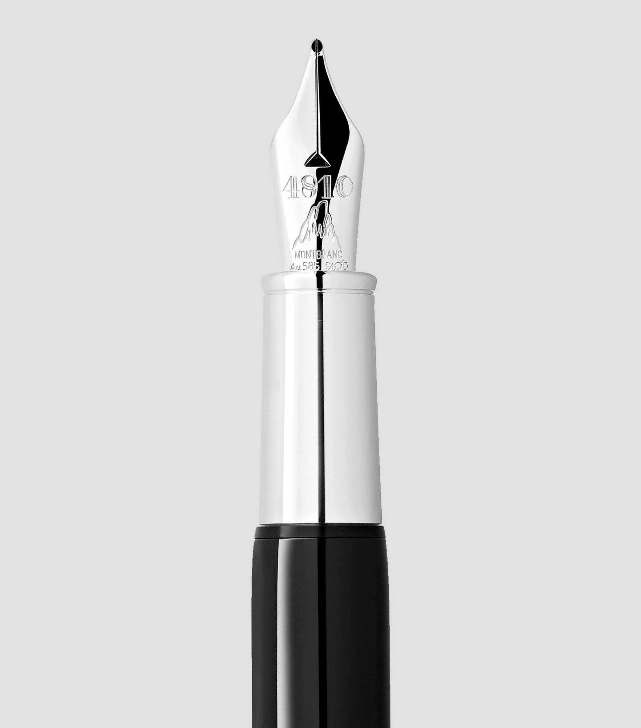 Pluma Estilográfica Montblanc Heritage Rouge et Noir "Baby