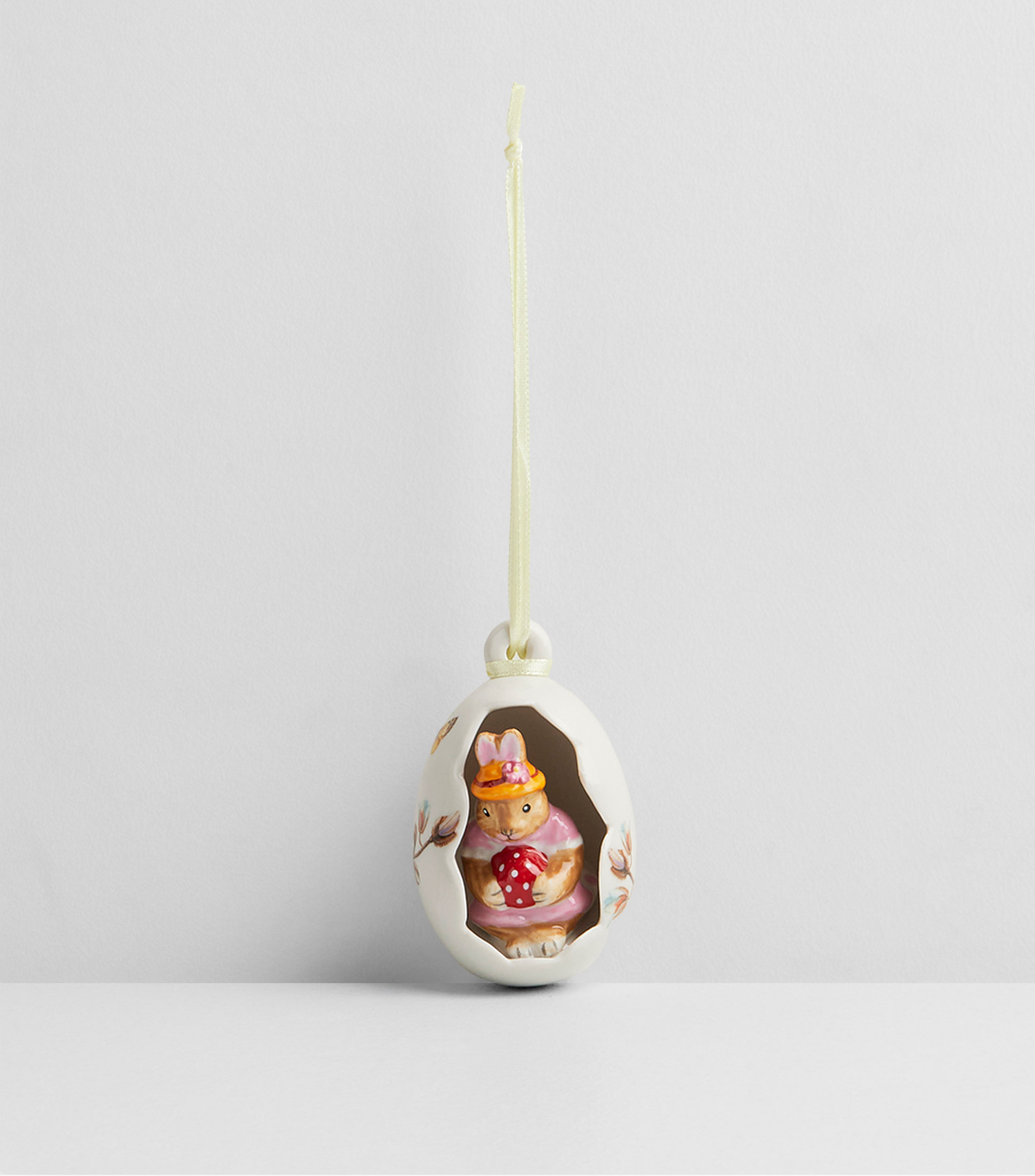 Figura decorativa Bunny Tales Huevo de adorno Anna en porcelana