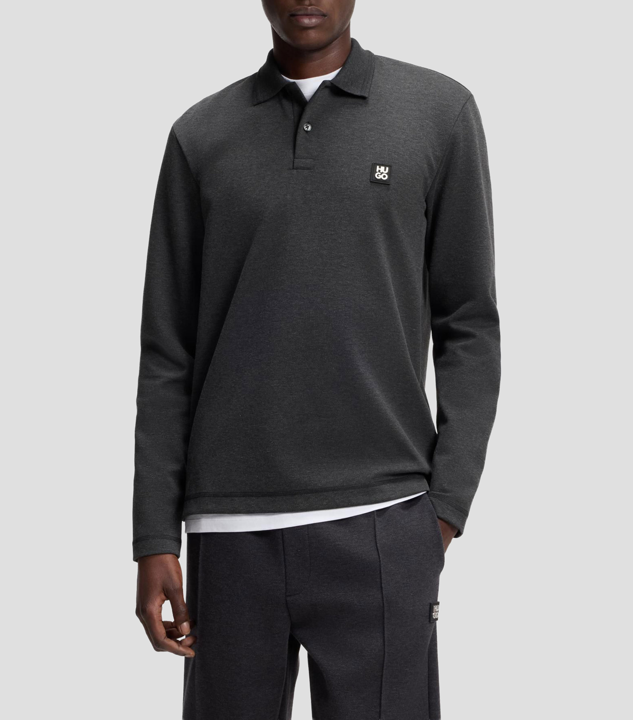 Playera polo Hugo de algodón con logo apilado Hombre
