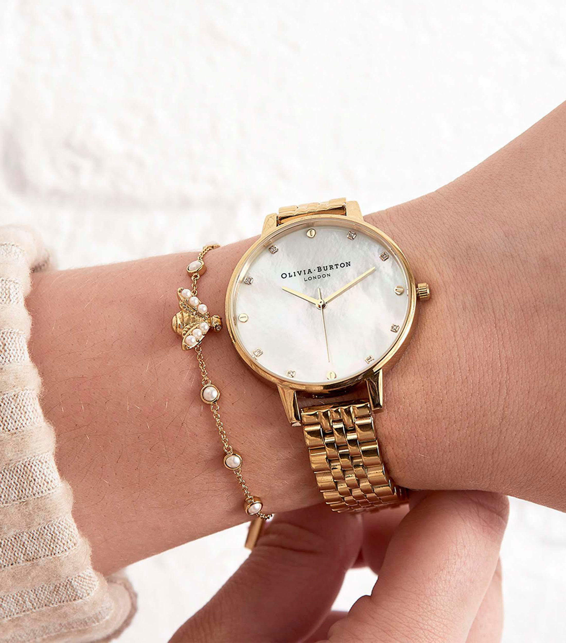 Pulsera con dije de abeja con perlas Pearl Bee Mujer