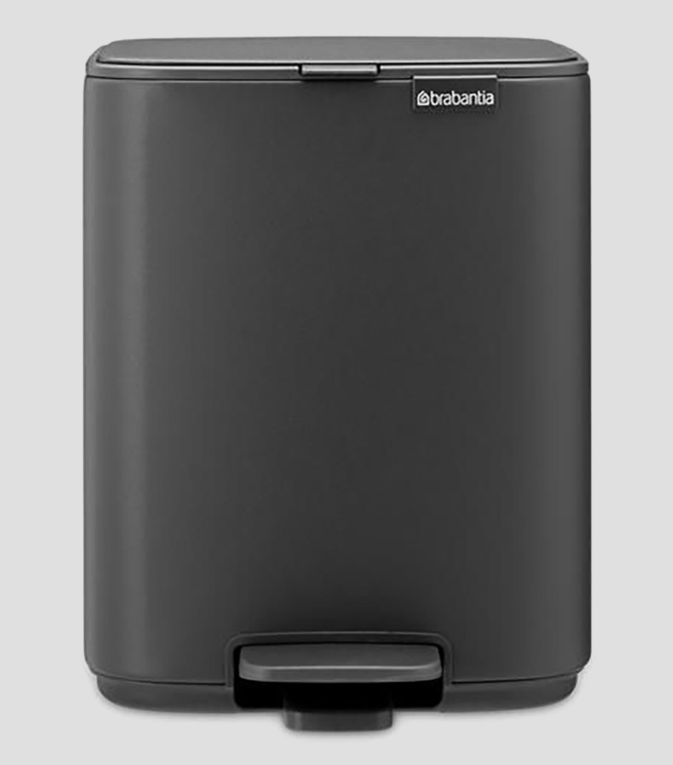 Bote para basura gris Bo Pedal Bin en acero inoxidable, 7 L