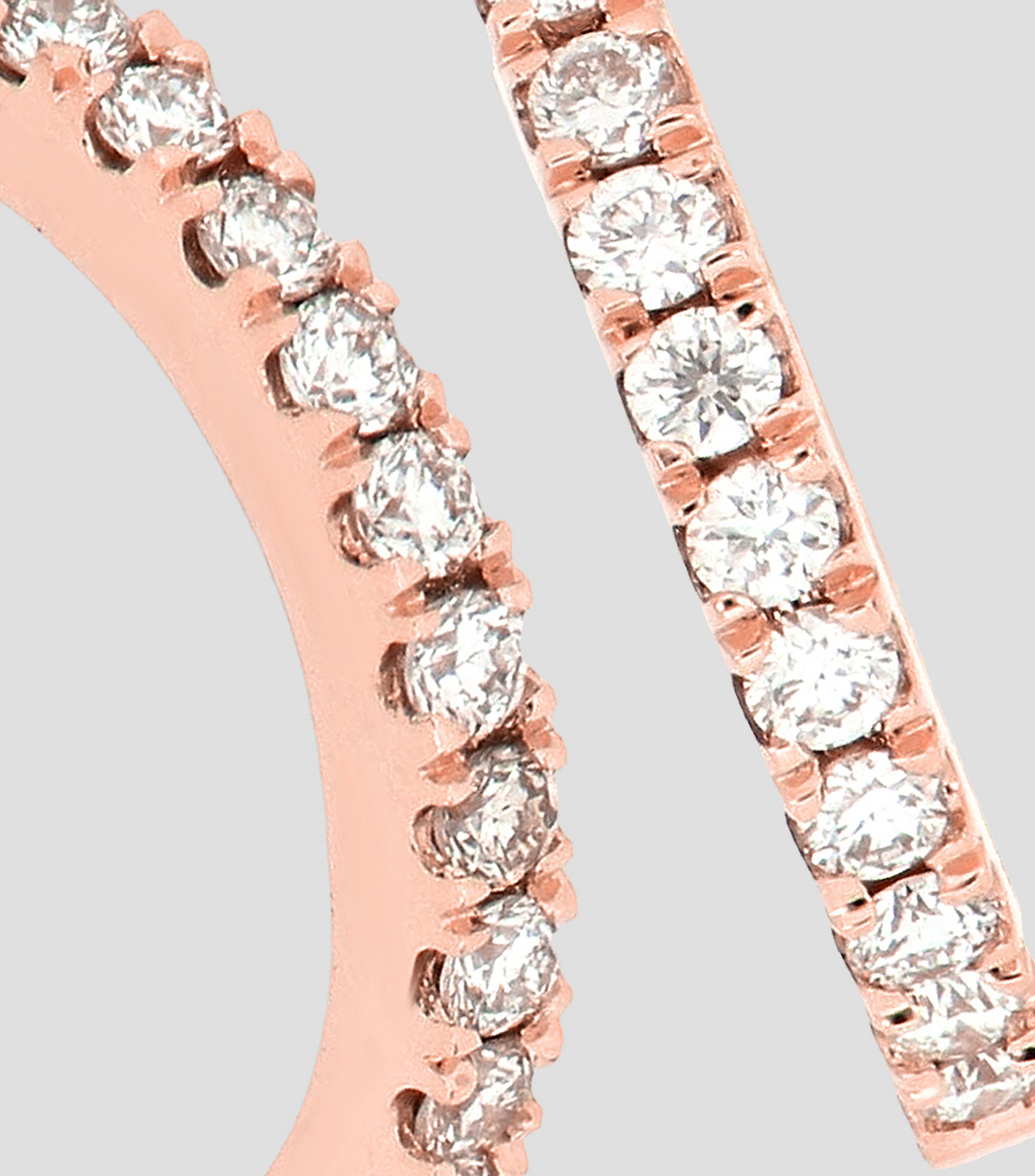 Aretes en oro rosa de 18 Kts con diamante Mujer