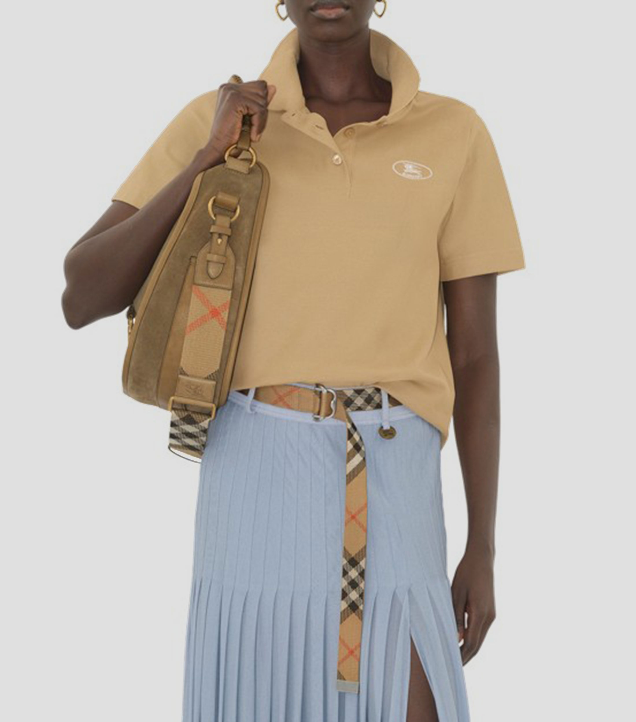 Playera tipo polo manga corta lisa Mujer