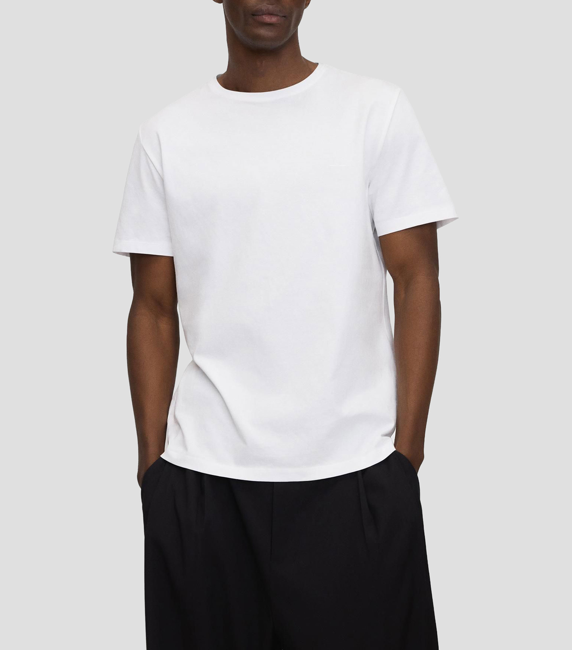 Playera cuello redondo manga corta lisa Hombre
