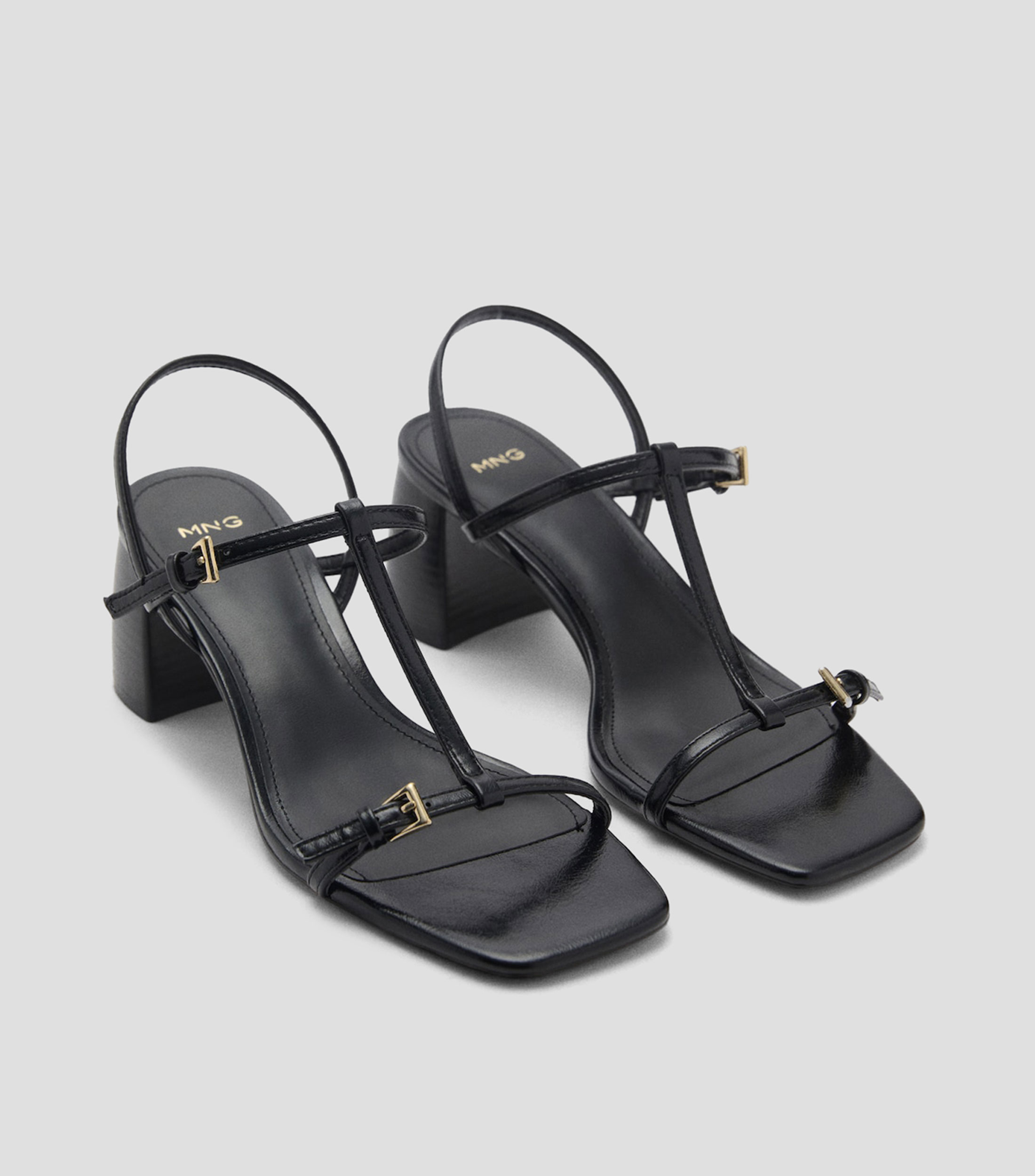 Sandalias de tiras de tacon medio ancho Mujer