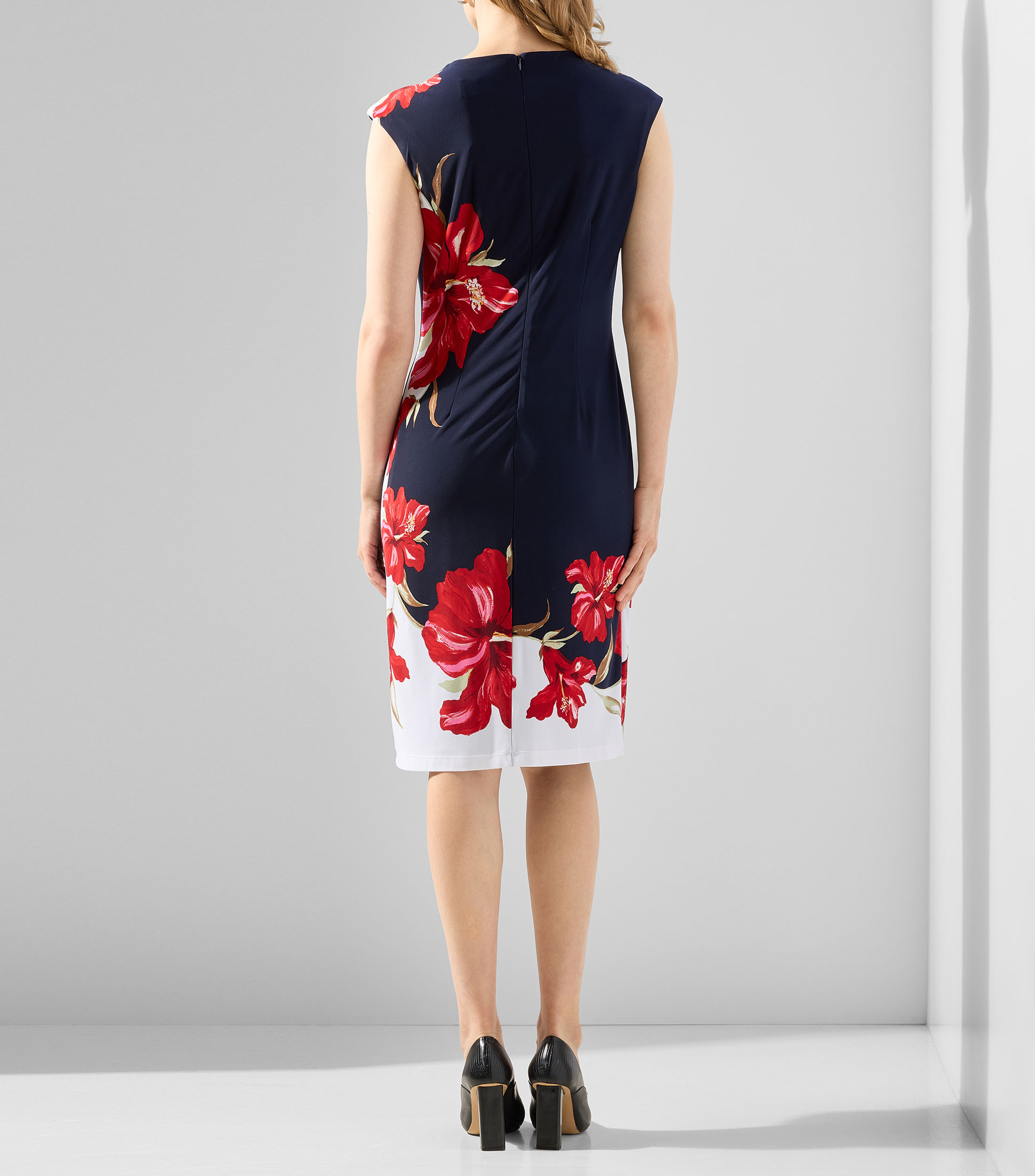 Vestido corto estampado Mujer