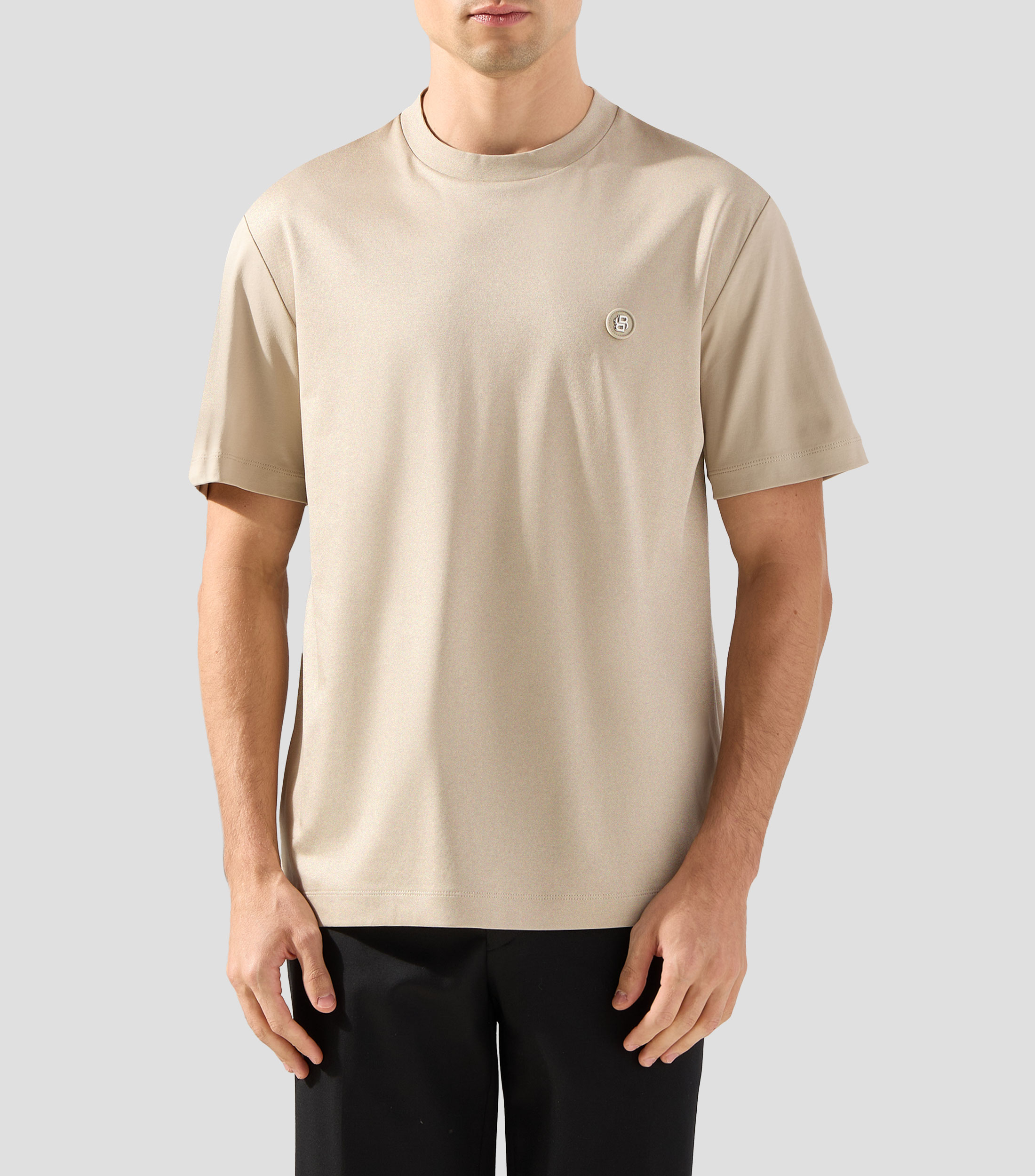 Playera cuello redondo manga corta sólida Hombre