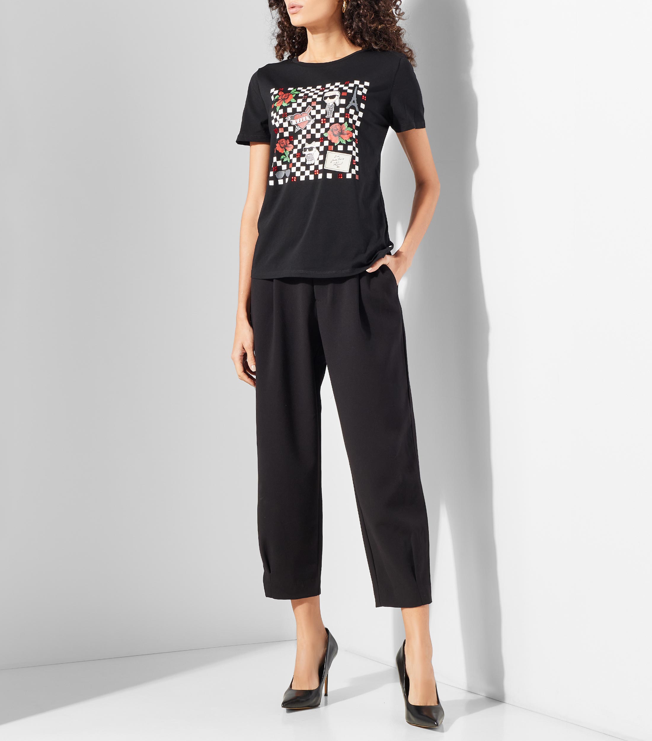 Playera cuello redondo manga corta con estampado Mujer