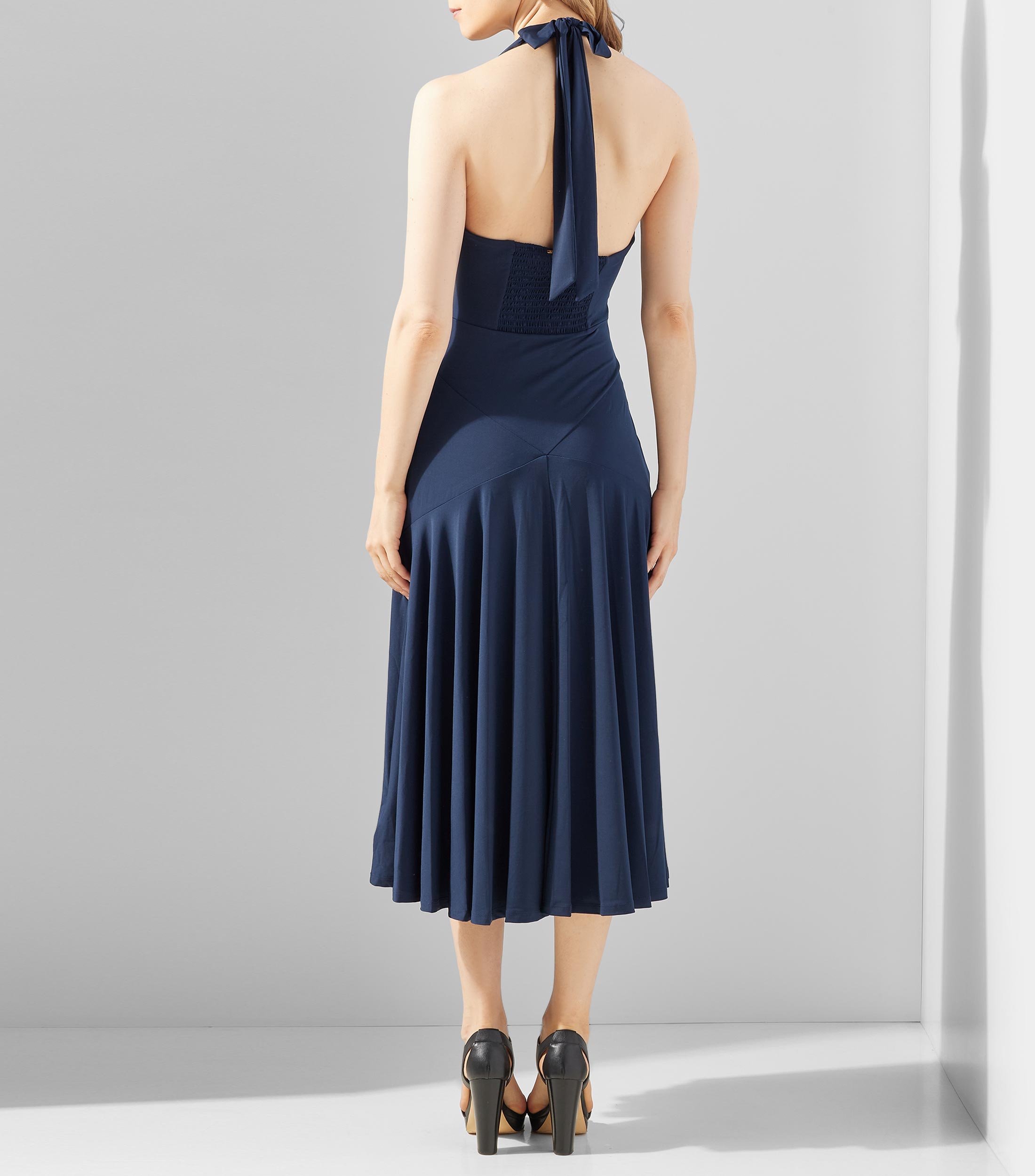 Vestido midi liso Mujer