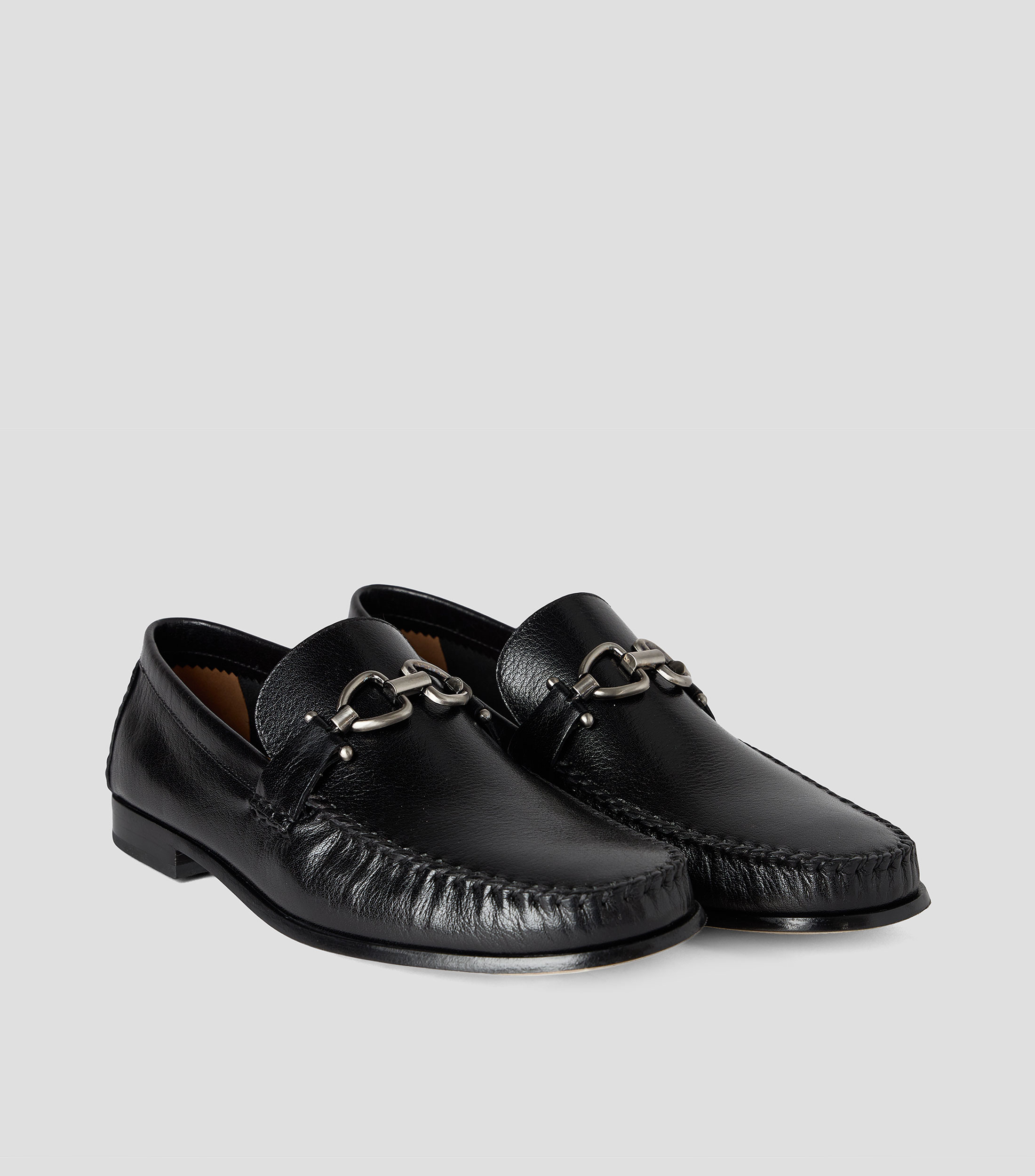 Mocasines en piel con hebilla Hombre