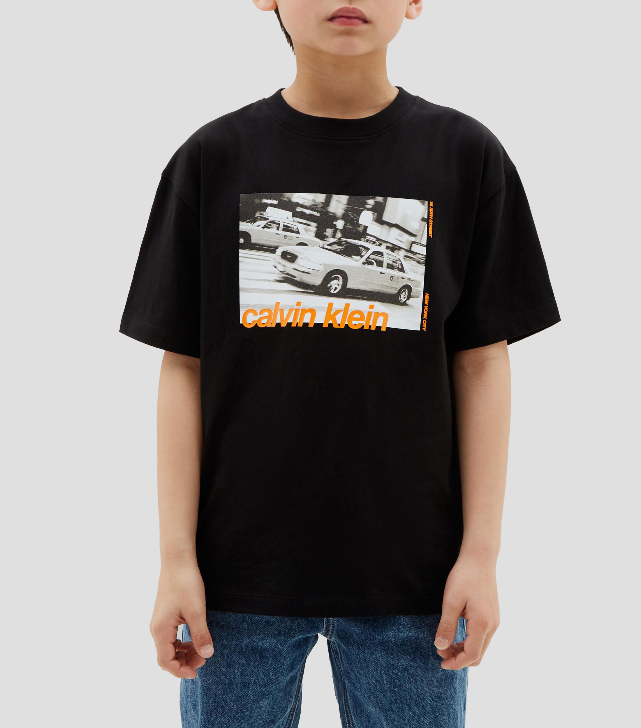 Playera cuello redondo manga corta estampada Niño