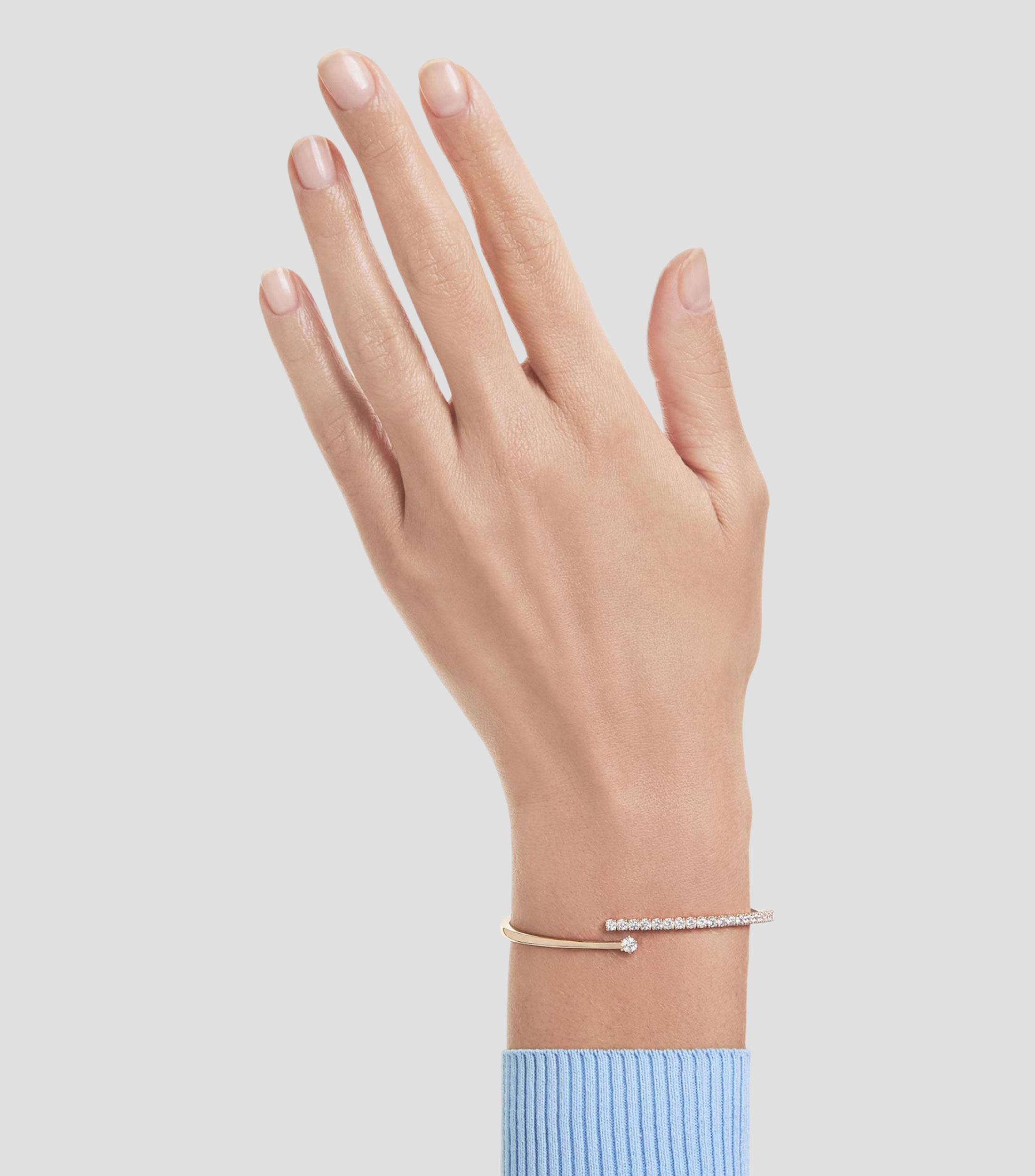 Brazalete con hilera de cristales y diseño envolvente Matrix Mujer
