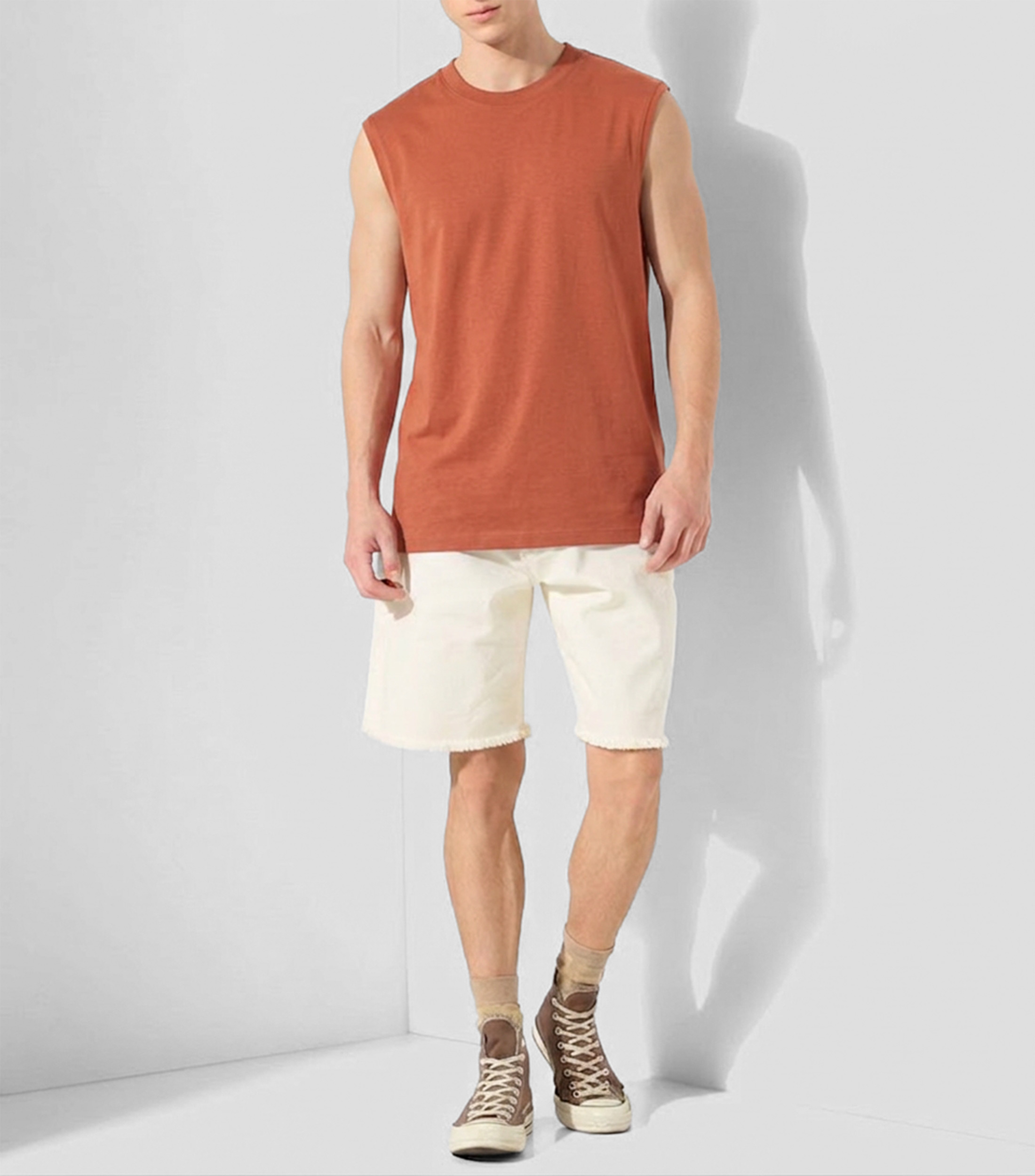 Playera cuello redondo sin mangas lisa Hombre