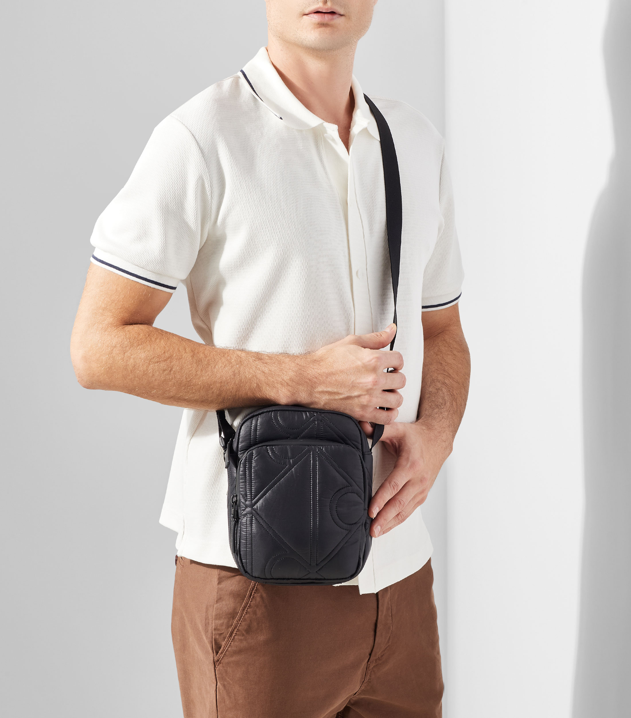Bolso crossbody Reporter liso Hombre