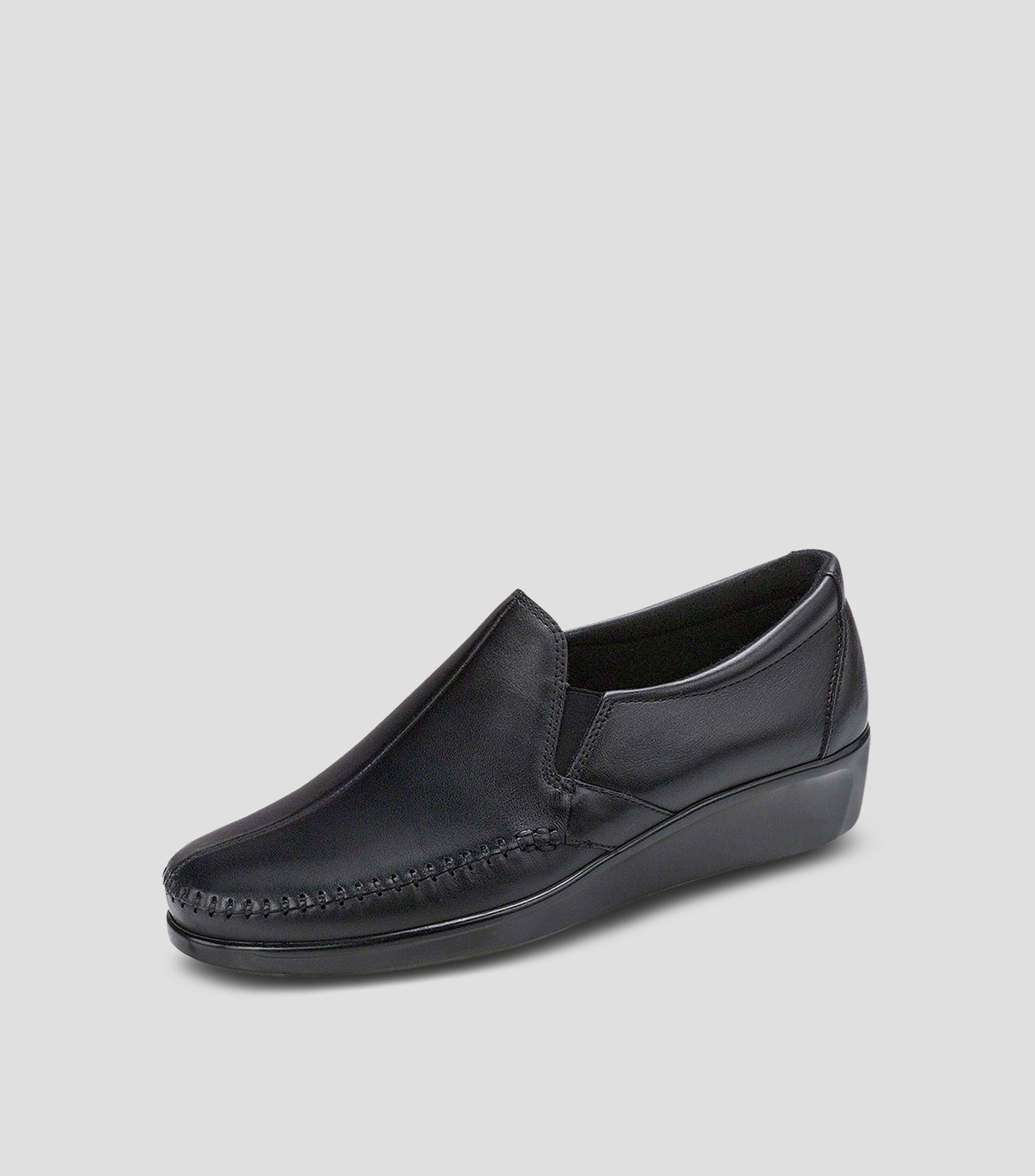 Zapato casual de horma regular, máxima comodidad en piel genuina Mujer