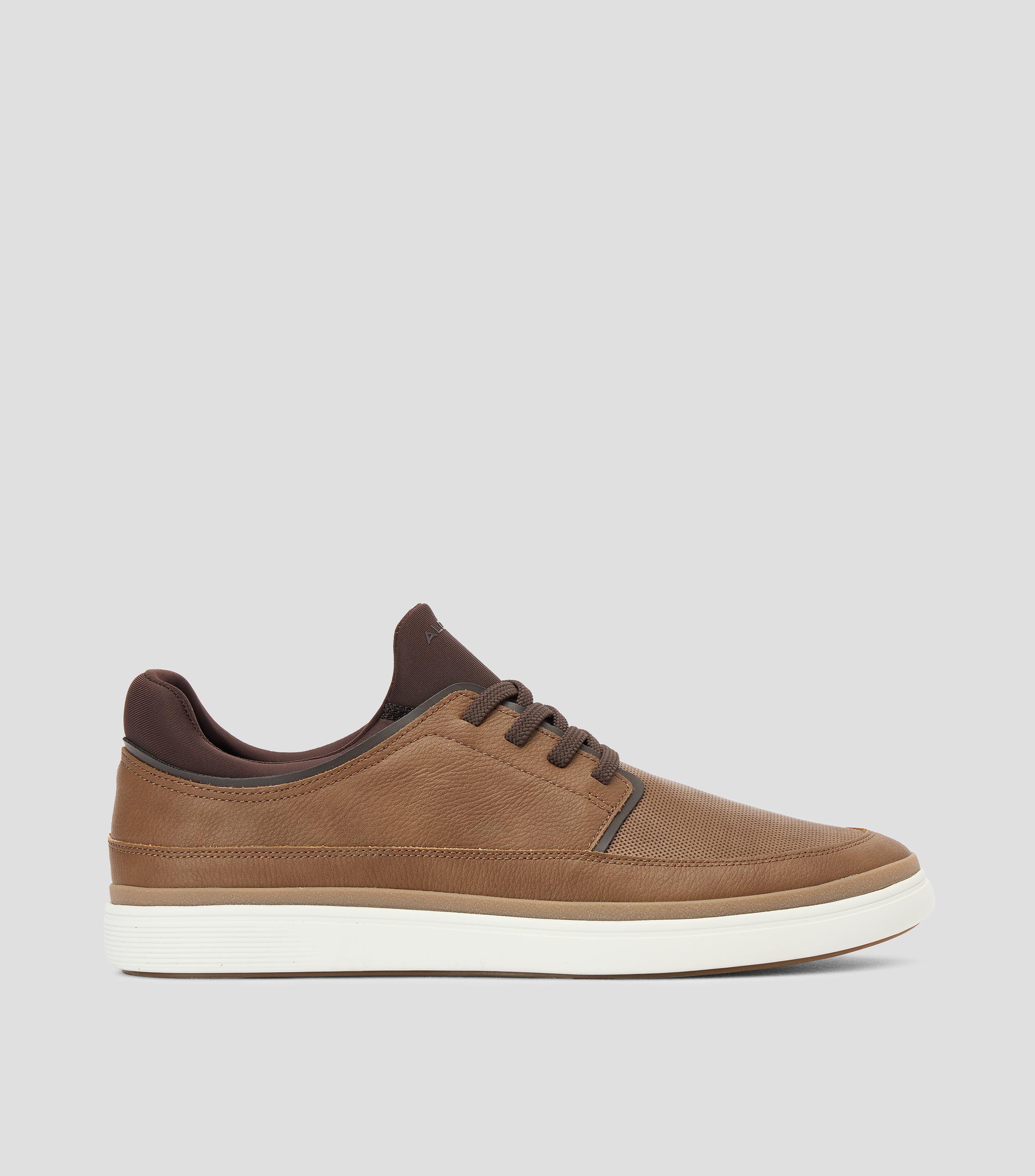Tenis casual Kurtis 220 Hombre