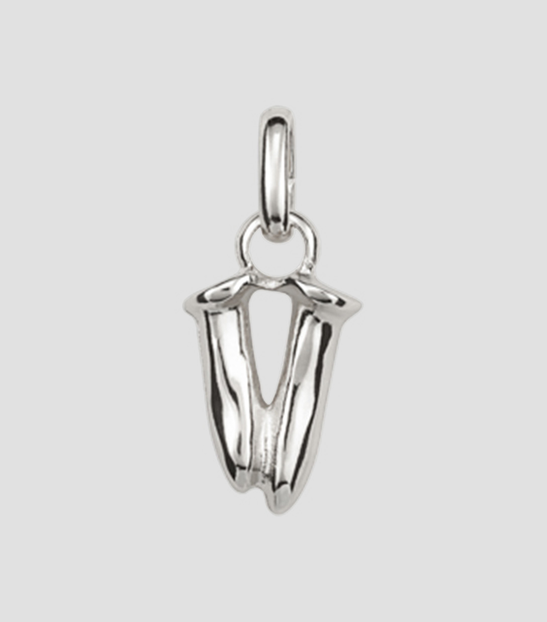 Charm letra V con argolla Mujer