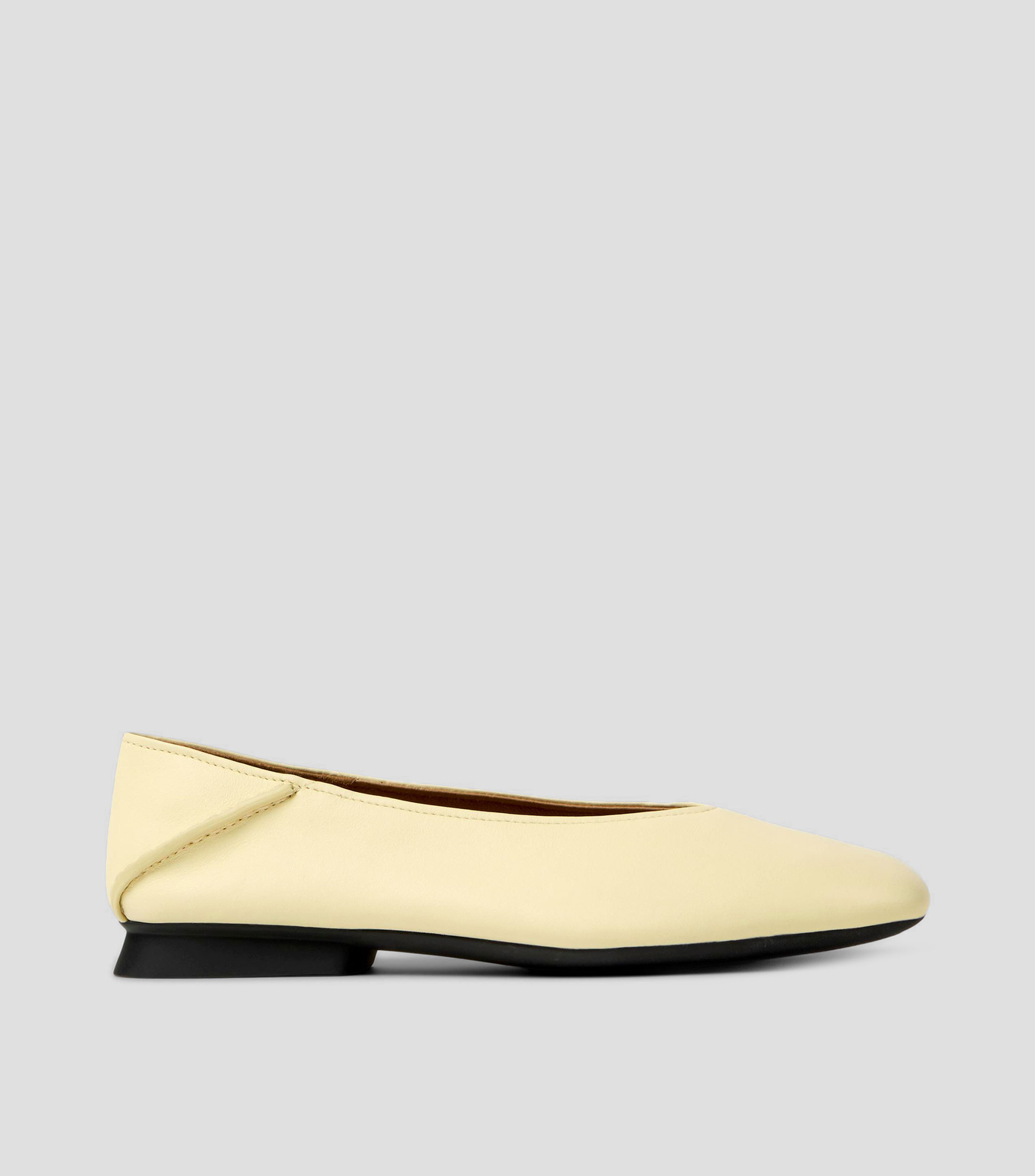 Flats Casi Myra en piel con tacón cuadrado liso Mujer