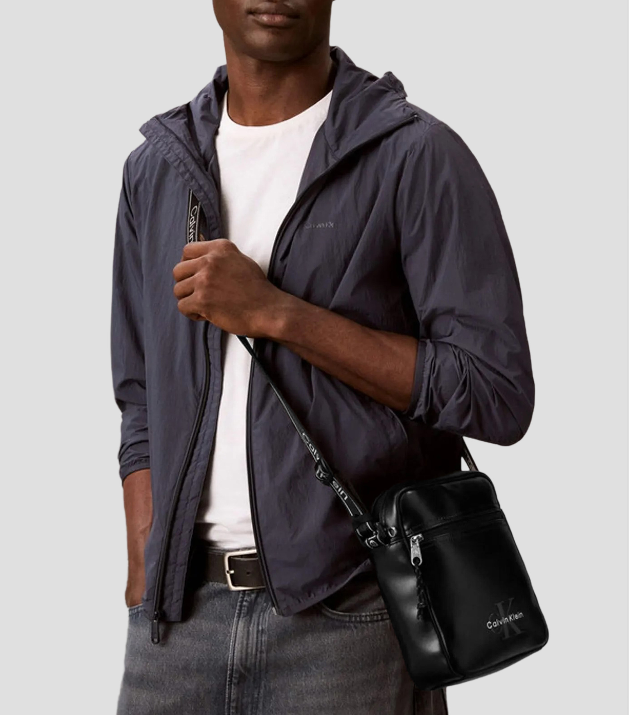 Bolso Crossbody liso Hombre