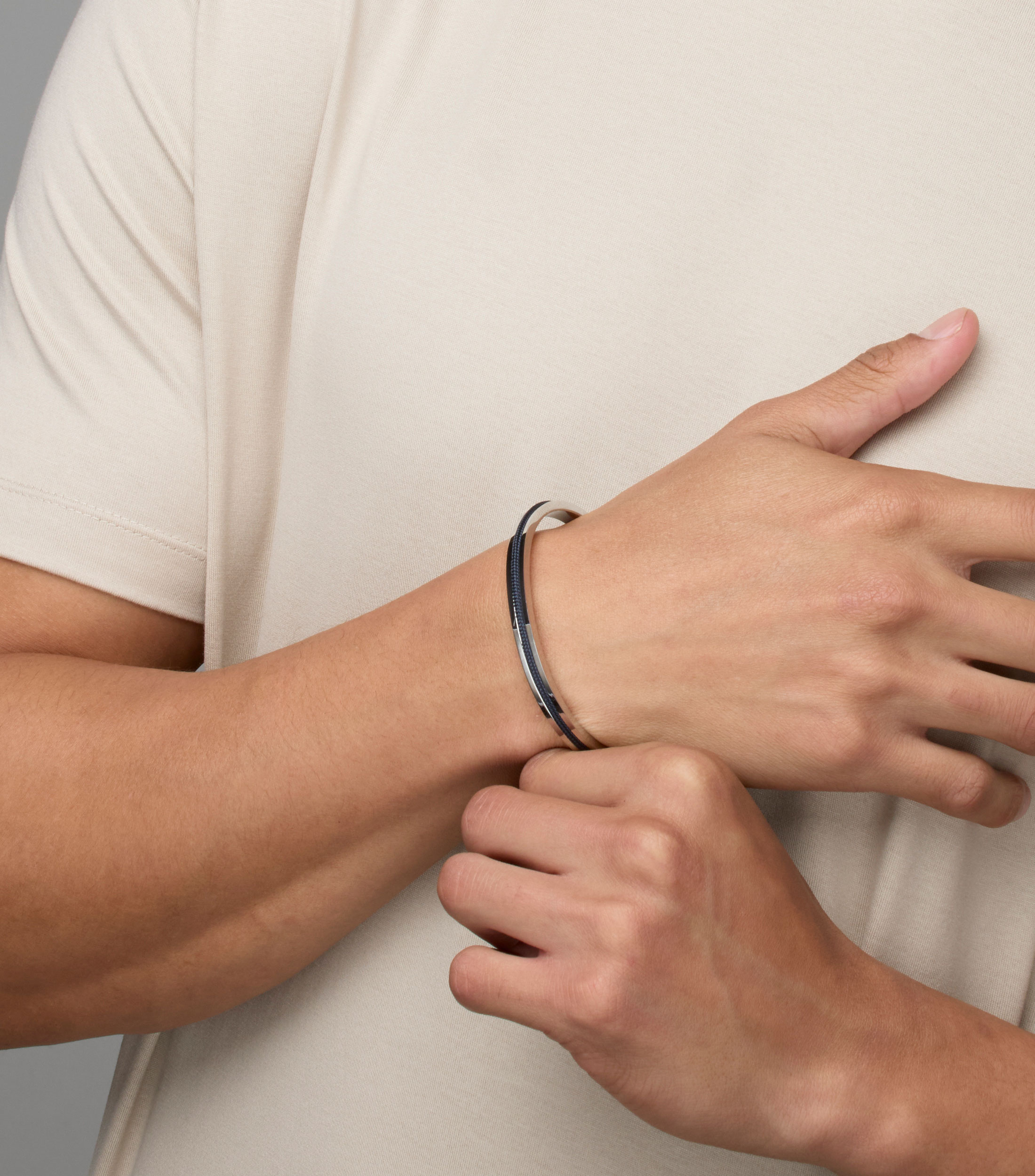 Brazalete abierto Navarch 6 mm Hombre