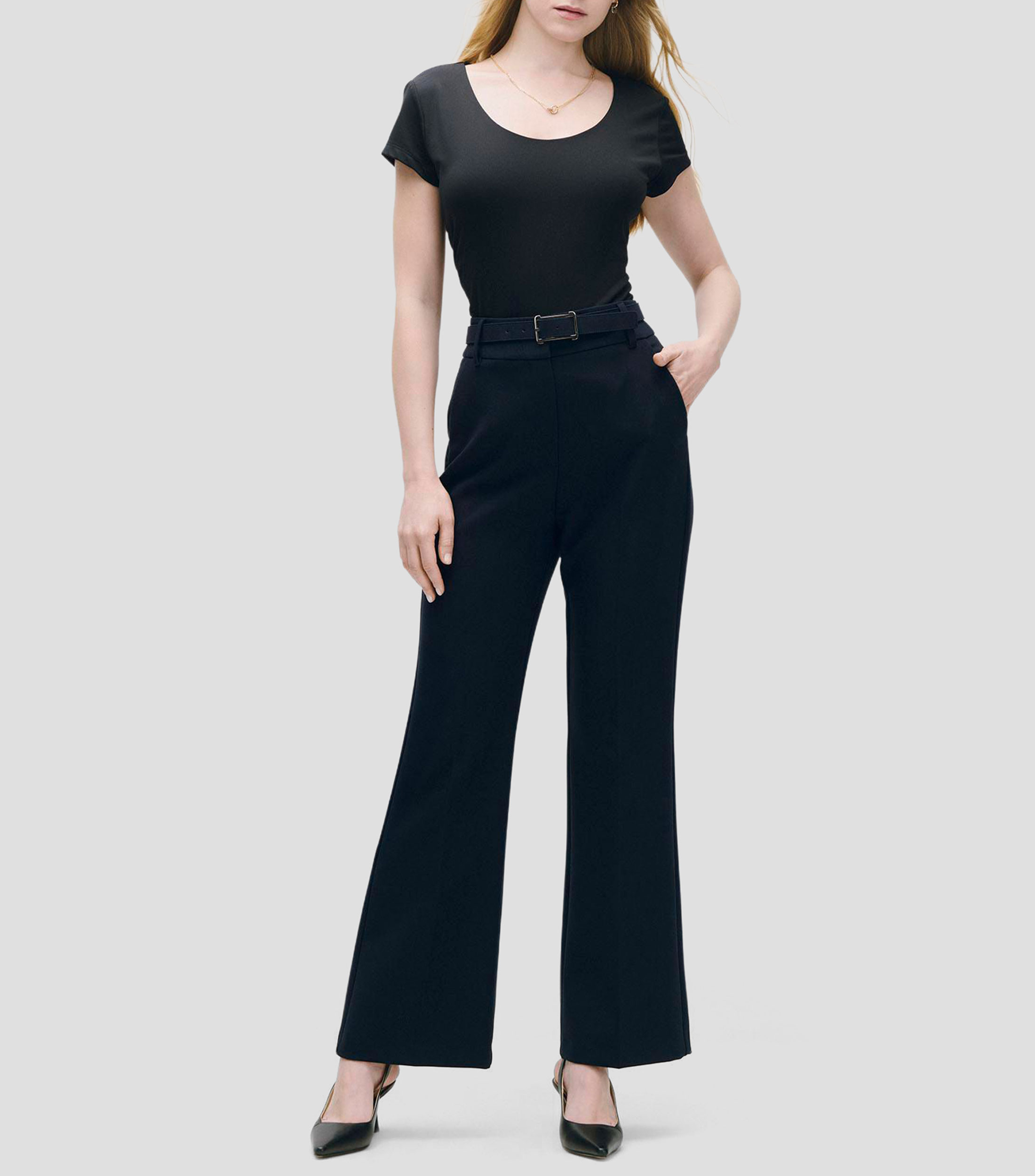 Blusa de Punto Negro Escote Redondo Top Integrado Mujer