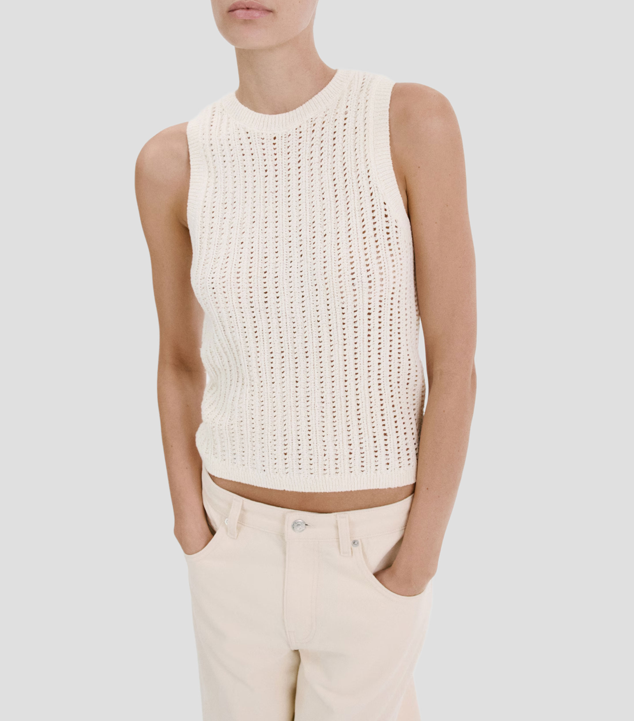 Blusa lisa sin mangas Mujer