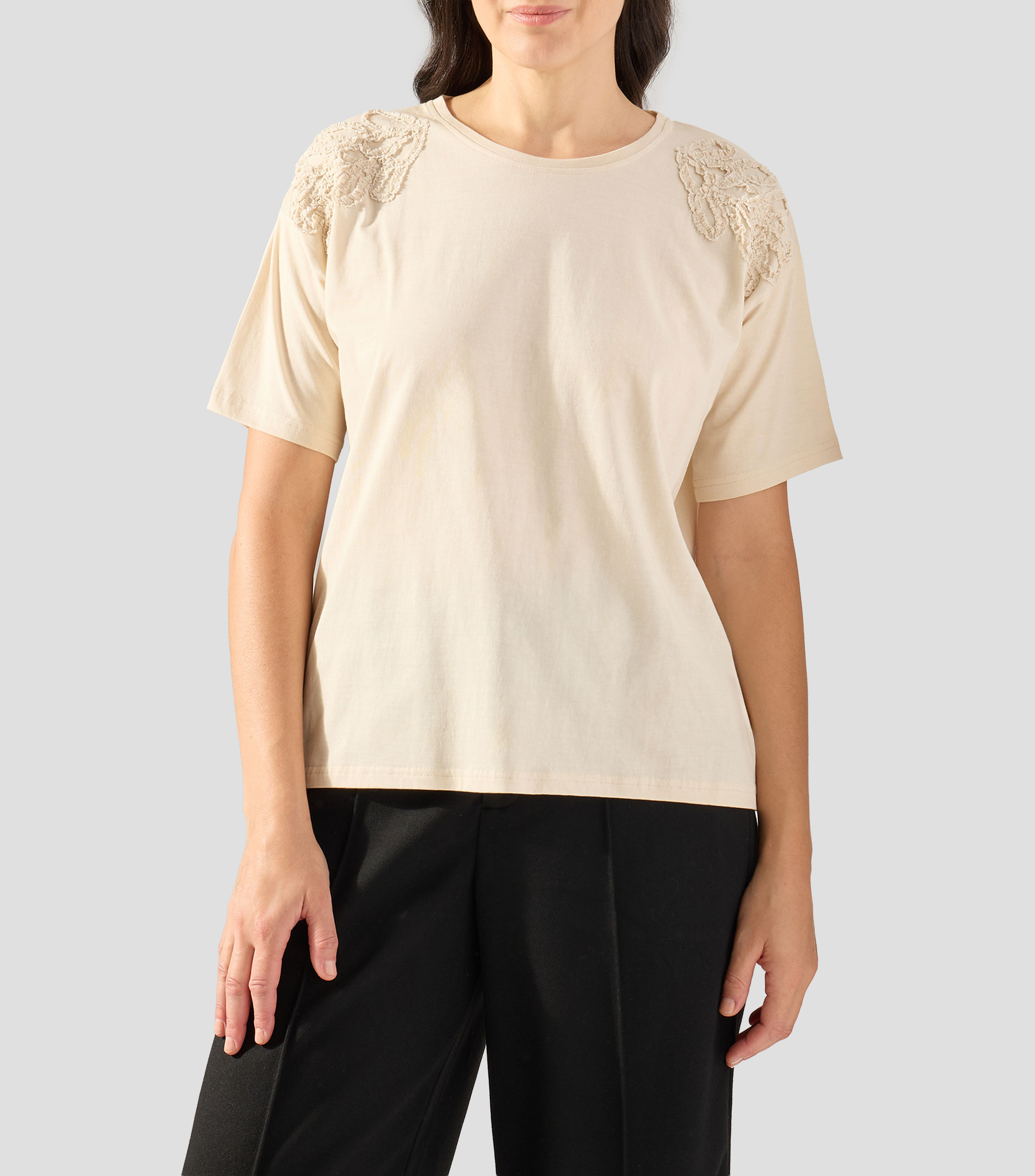 Playera cuello redondo manga corta lisa Mujer