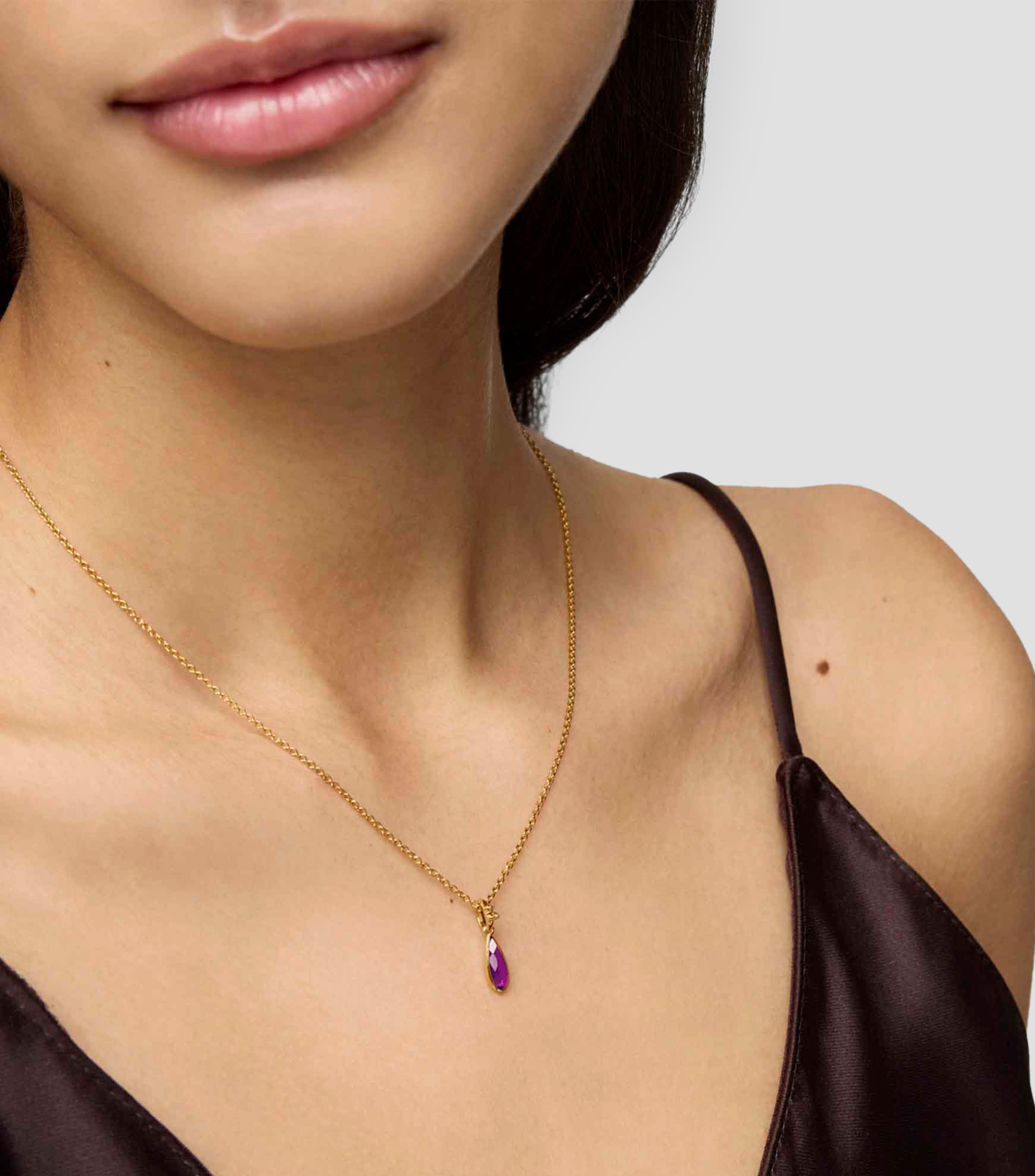 Dije Medallions con Rodolita Mujer