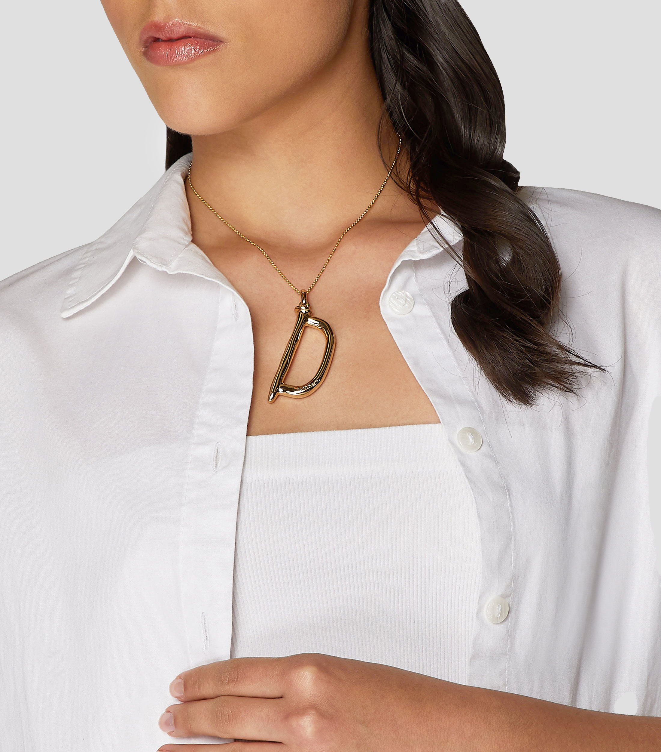 Charm en plata Dame una D Mujer