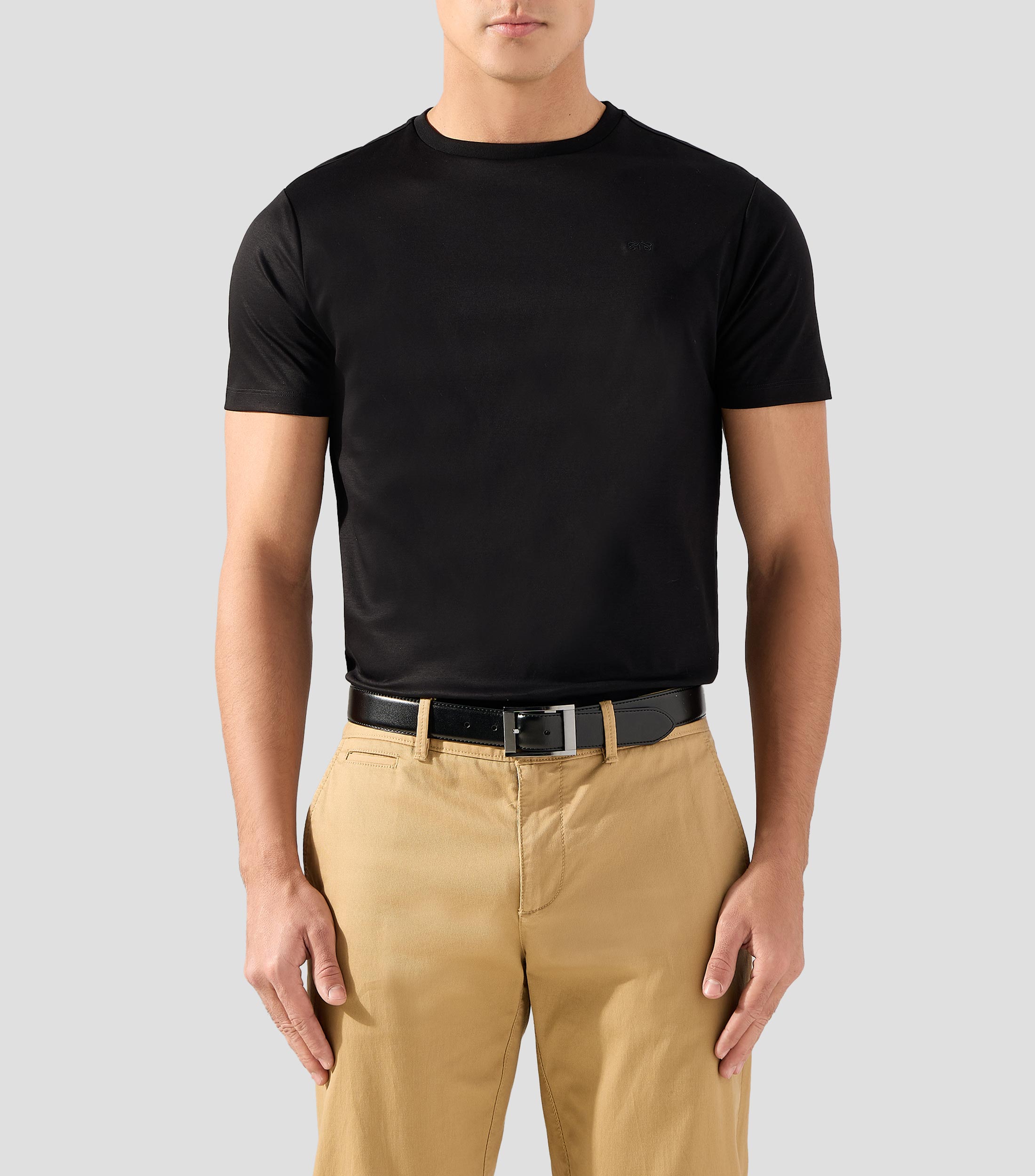 Playera cuello redondo manga corta lisa Hombre