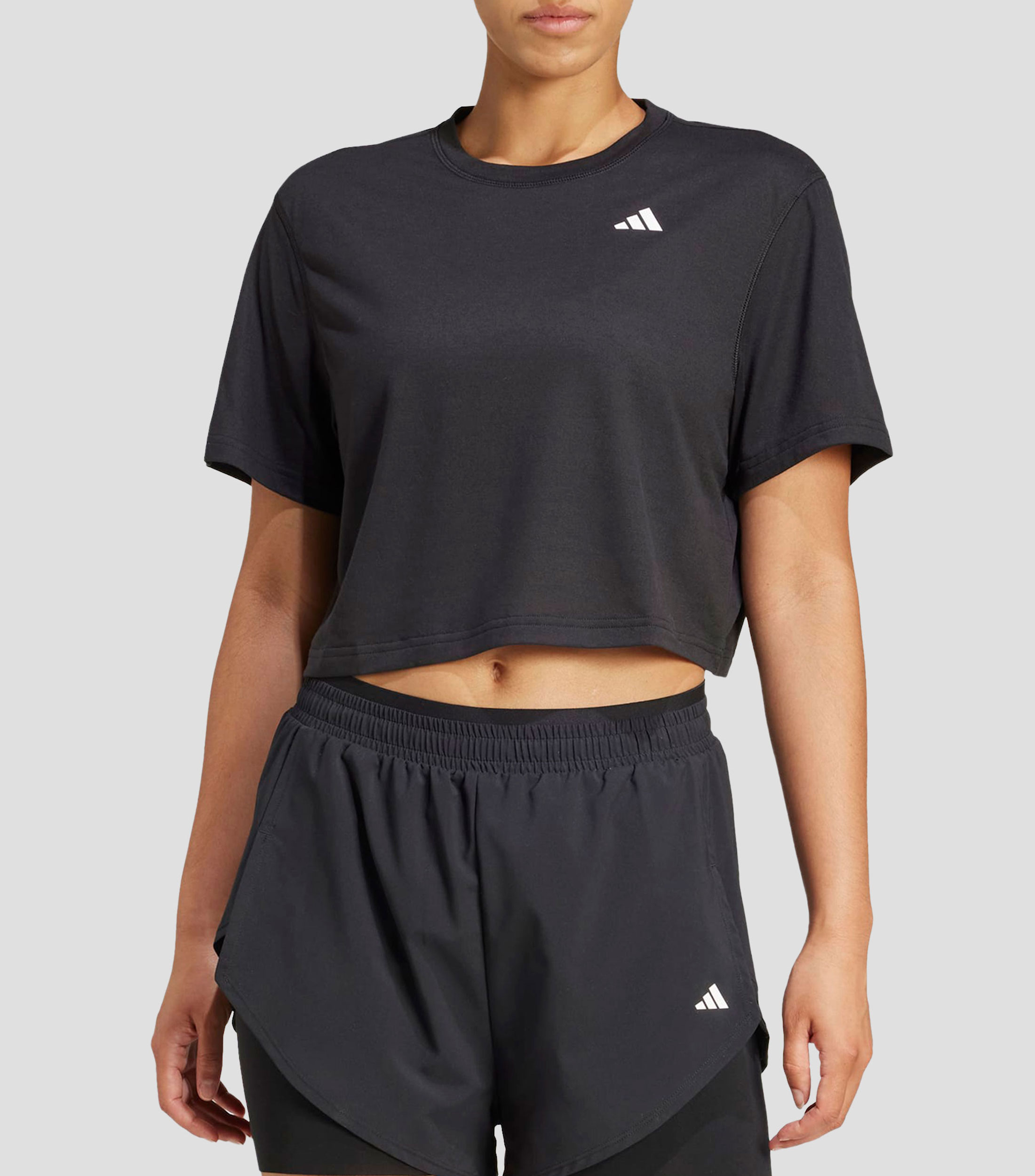 Playera para entrenamiento Train Essentials Boxy lisa Mujer