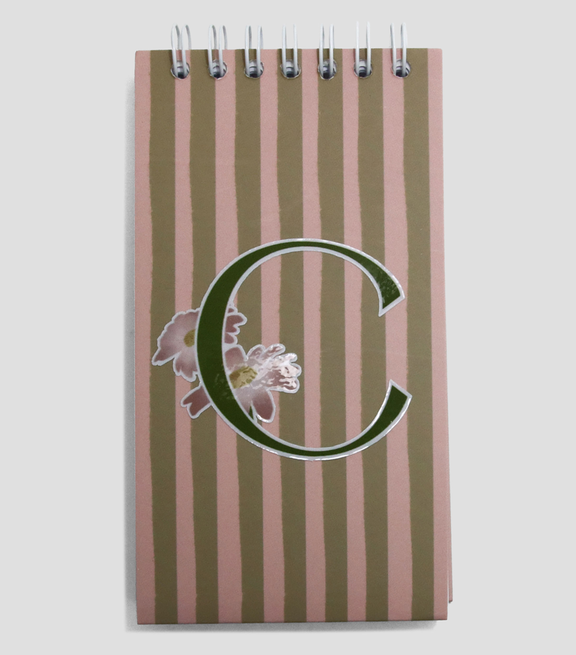Libreta chica inicial "C", hojas raya