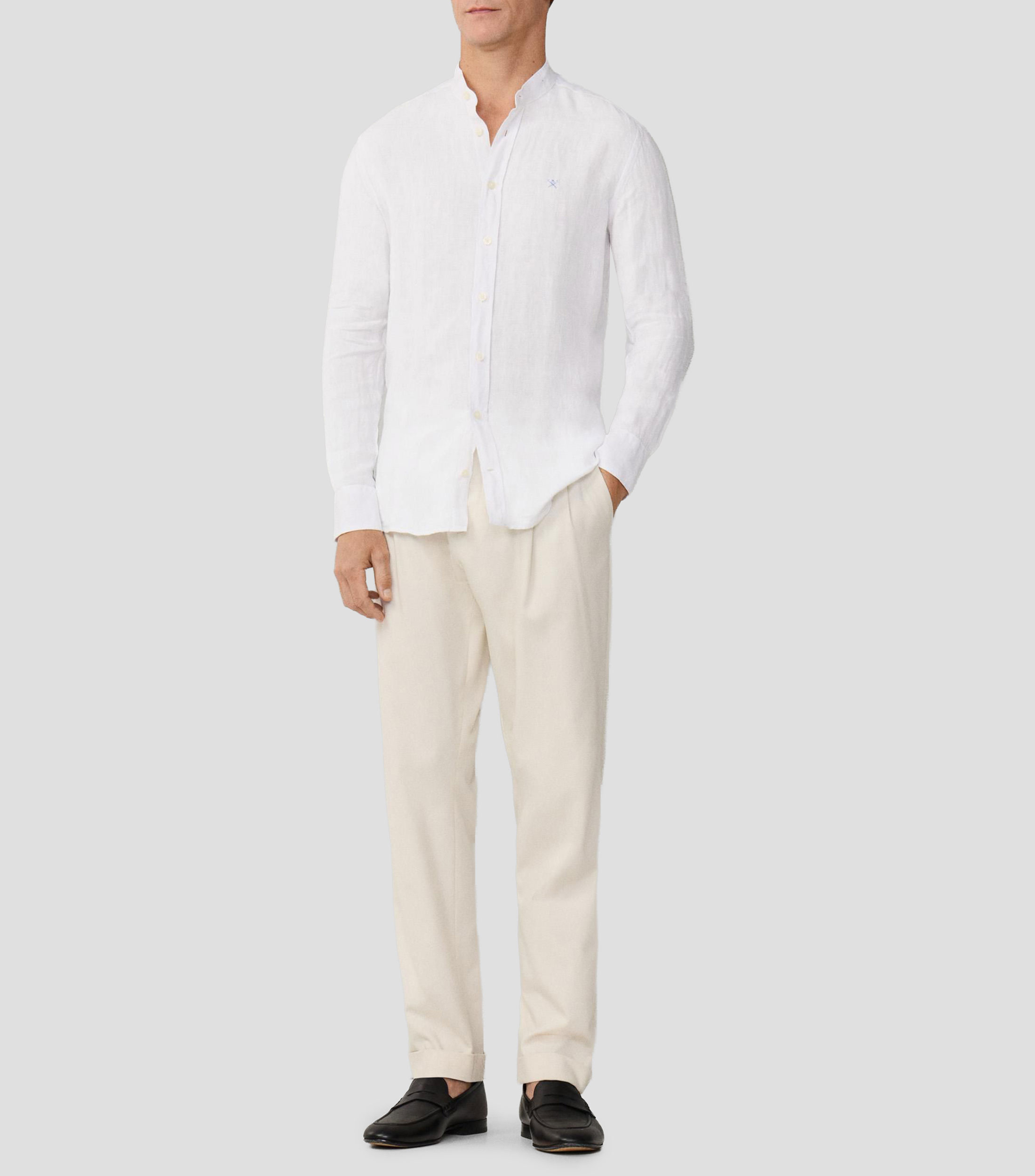 Camisa lisa en lino con cuello mao y manga larga Hombre