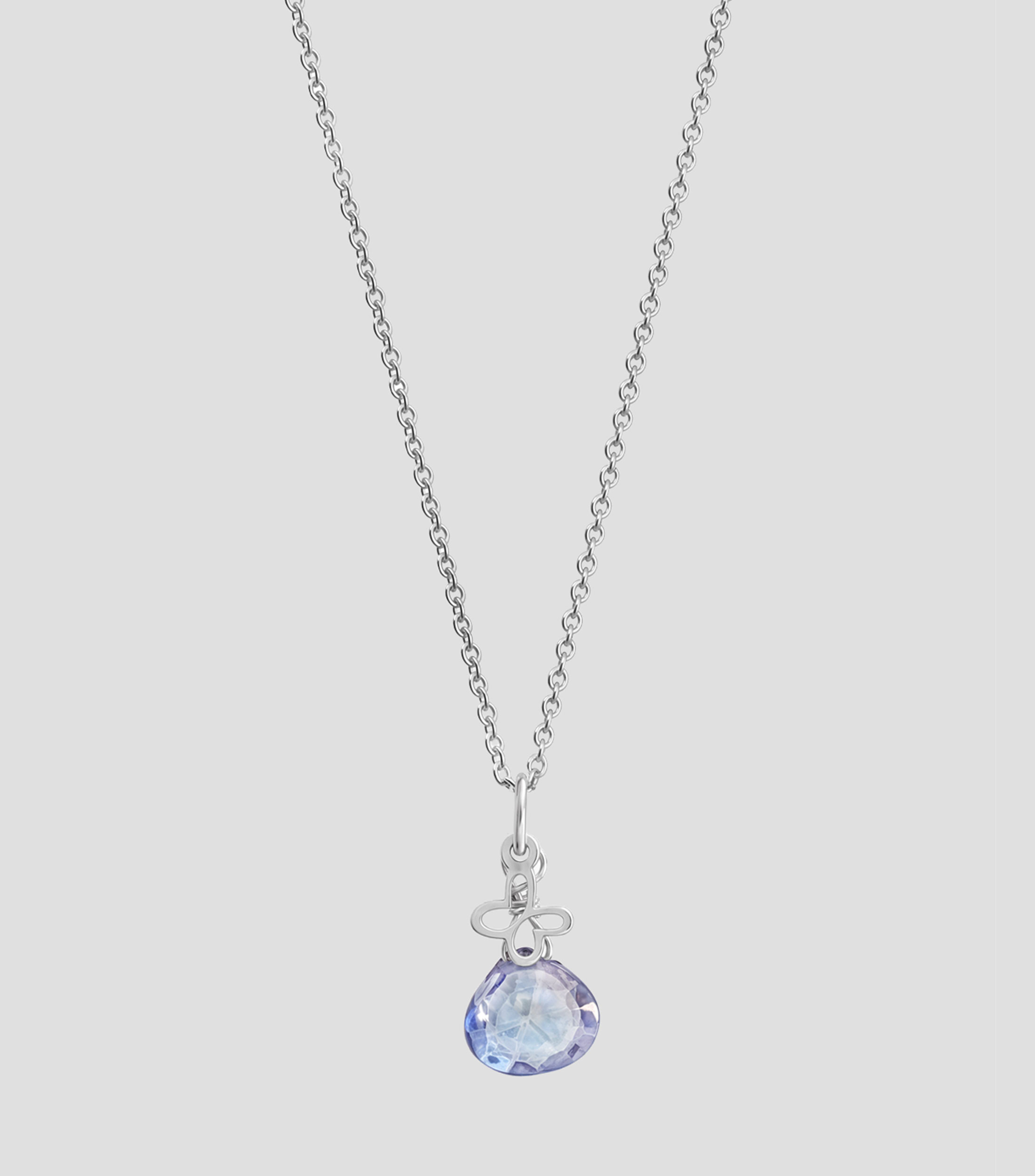 Dije mariposa mini en Plata .925 con cuarzo místico Mujer