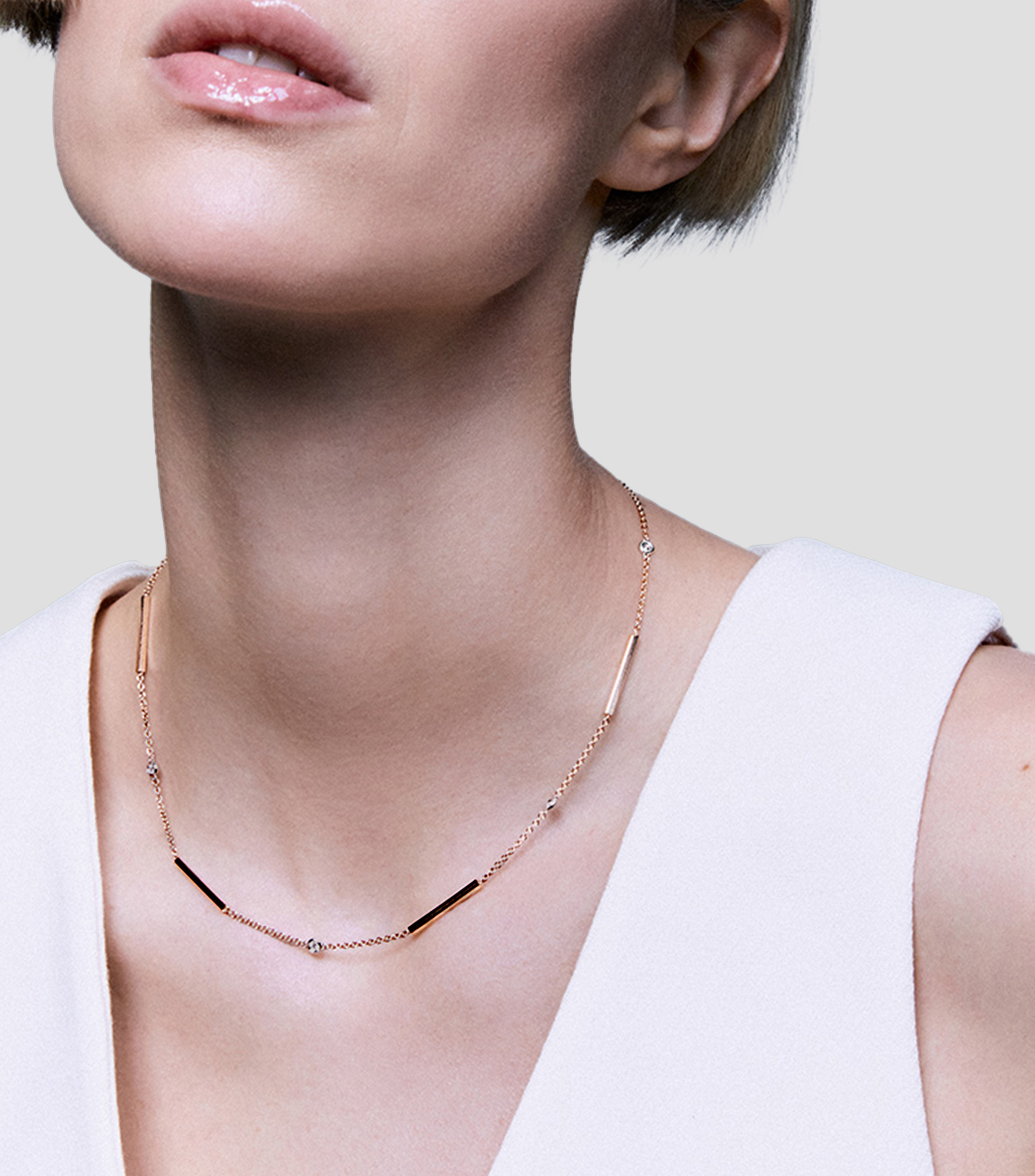 Collar en Oro 18 kilates con Diamantes Mujer