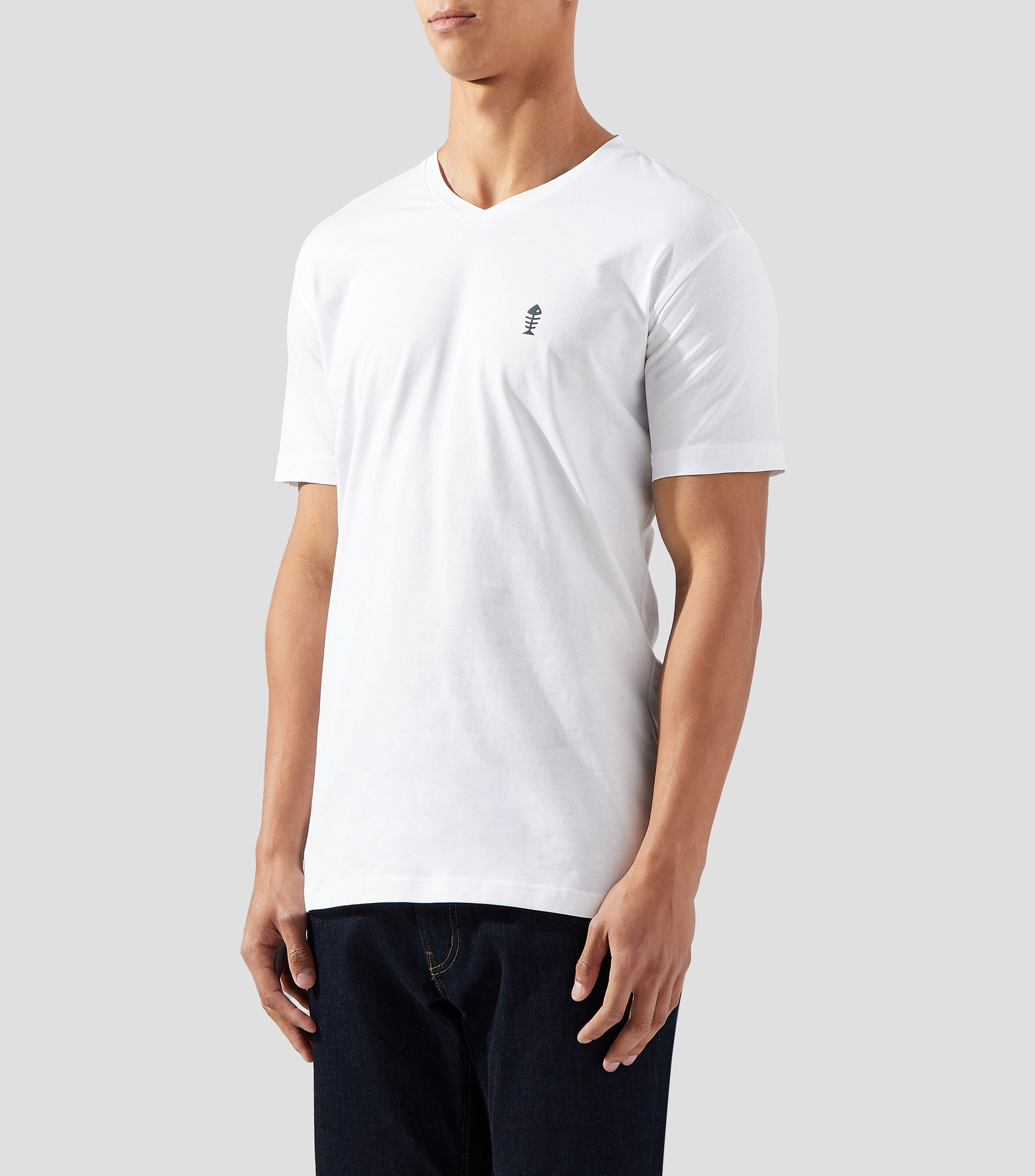 Playera Cuello V Manga Corta Hombre