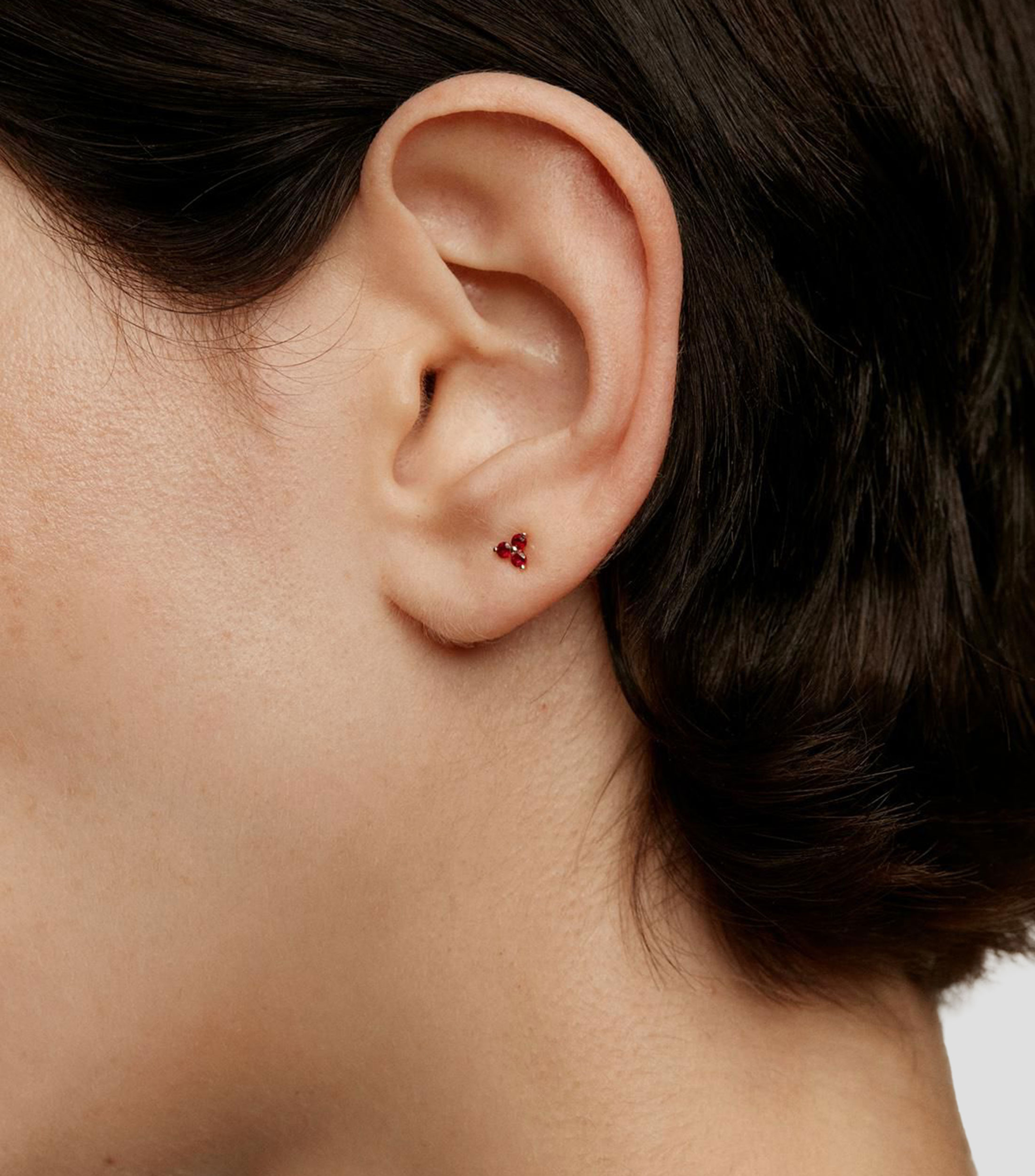 Arete en oro rosa de 9 kilates con rubís Great Three Mujer