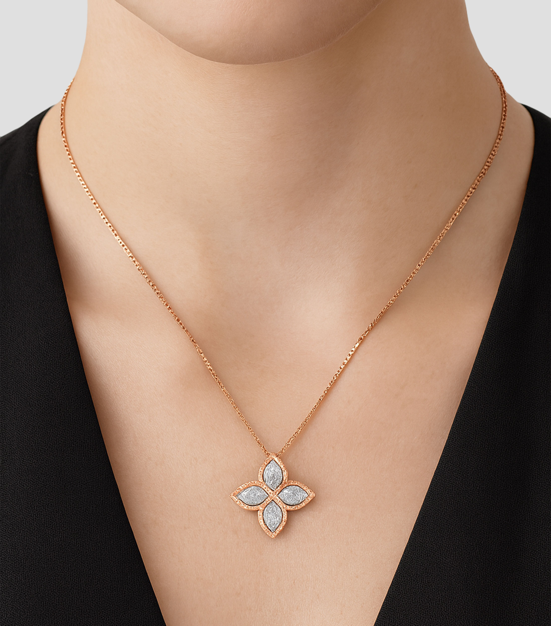 Collar en oro rosa de 18 kilates Princess Flower Mujer