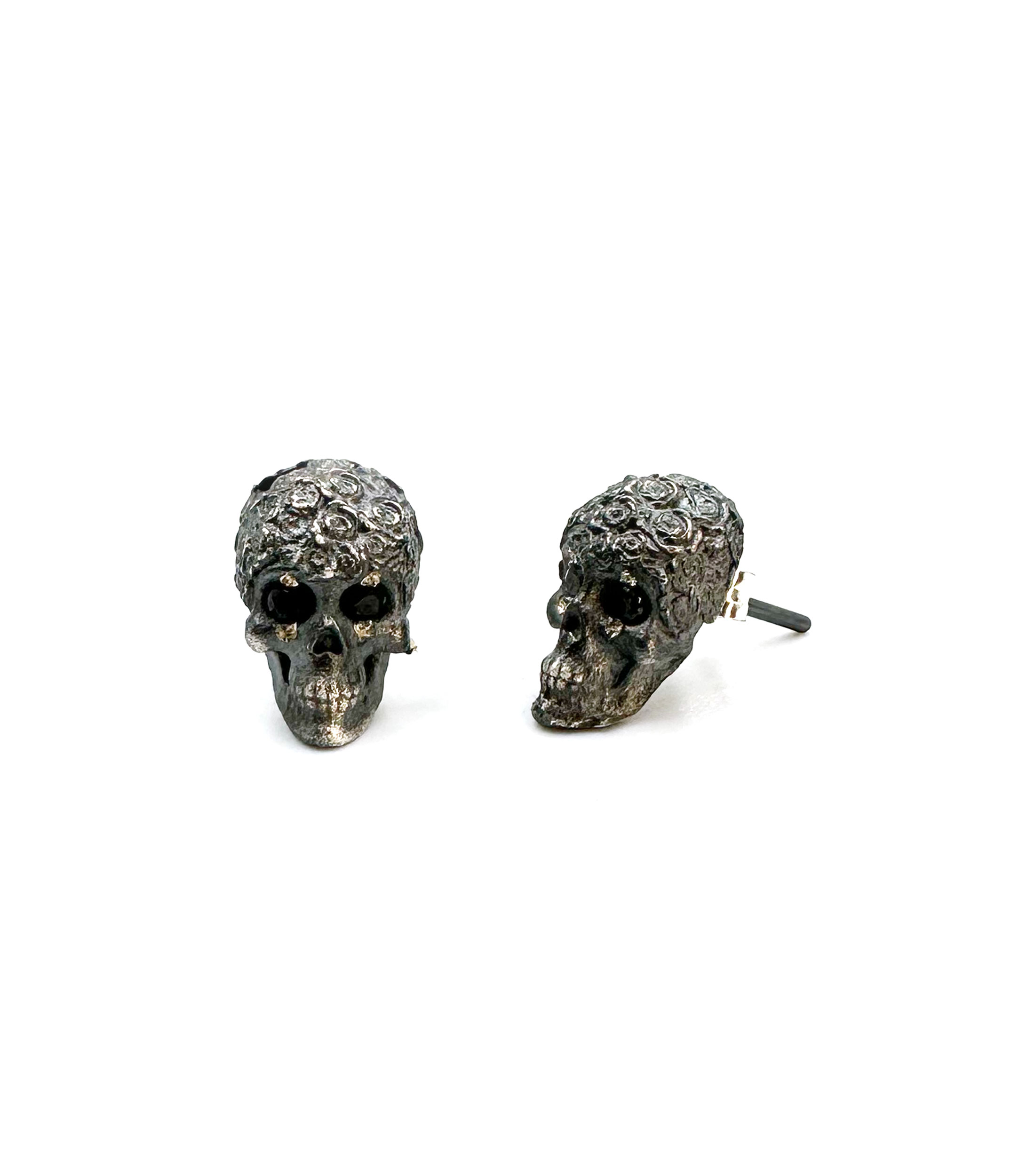 Aretes en Plata con forma de Calavera Hombre