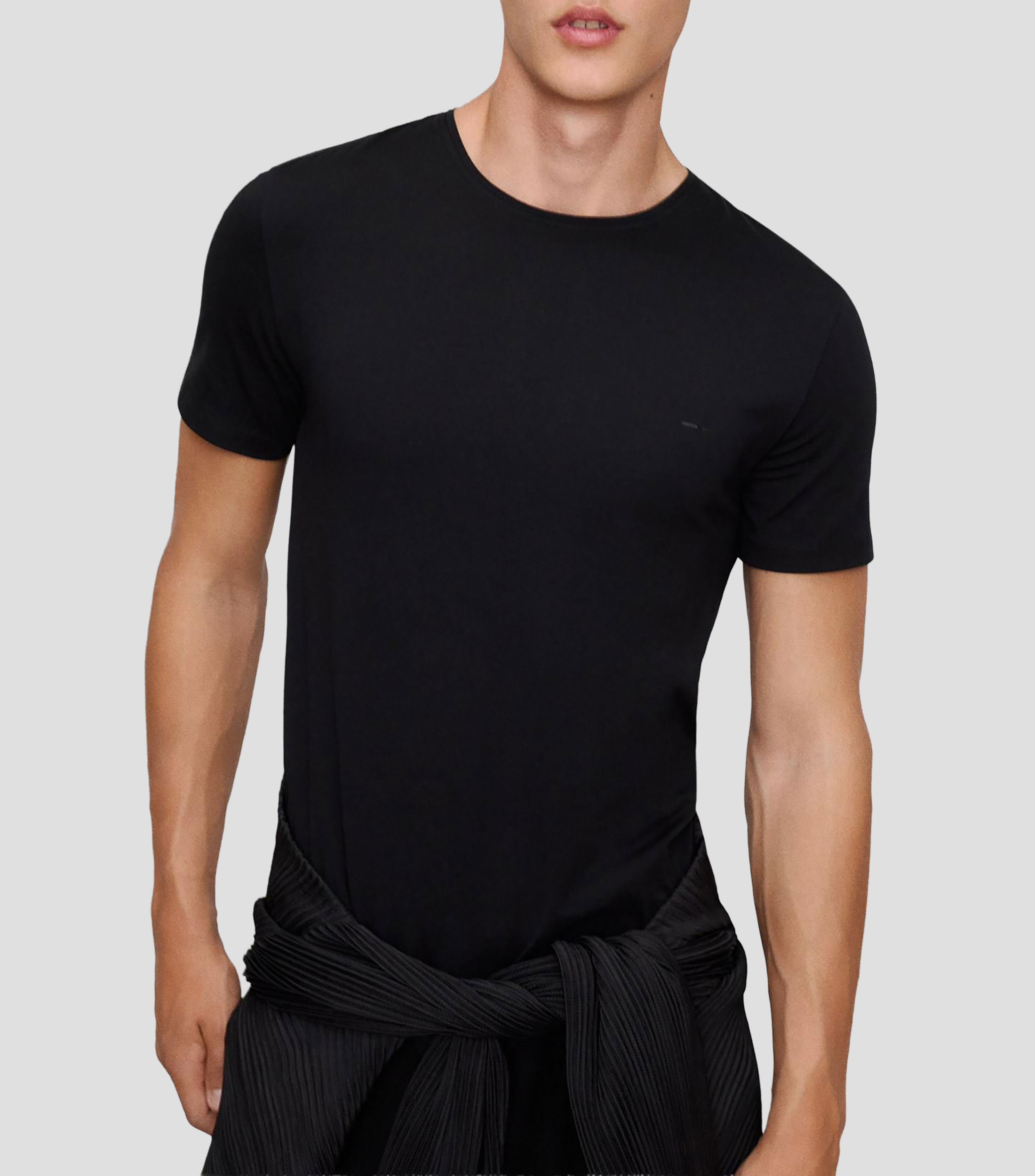 Playera cuello redondo manga corta lisa Hombre