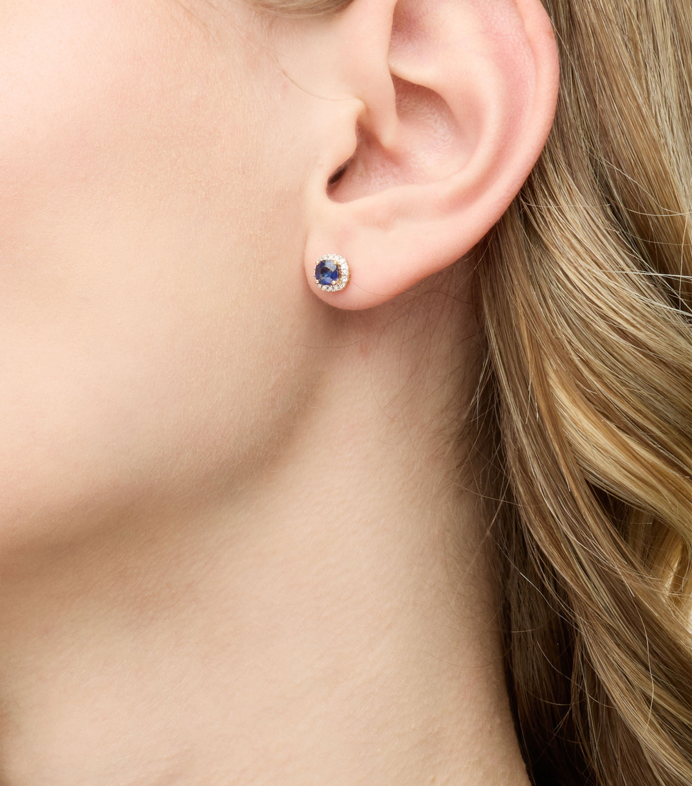 Aretes en Oro amarillo de 14 Kilates con zafiro Mujer