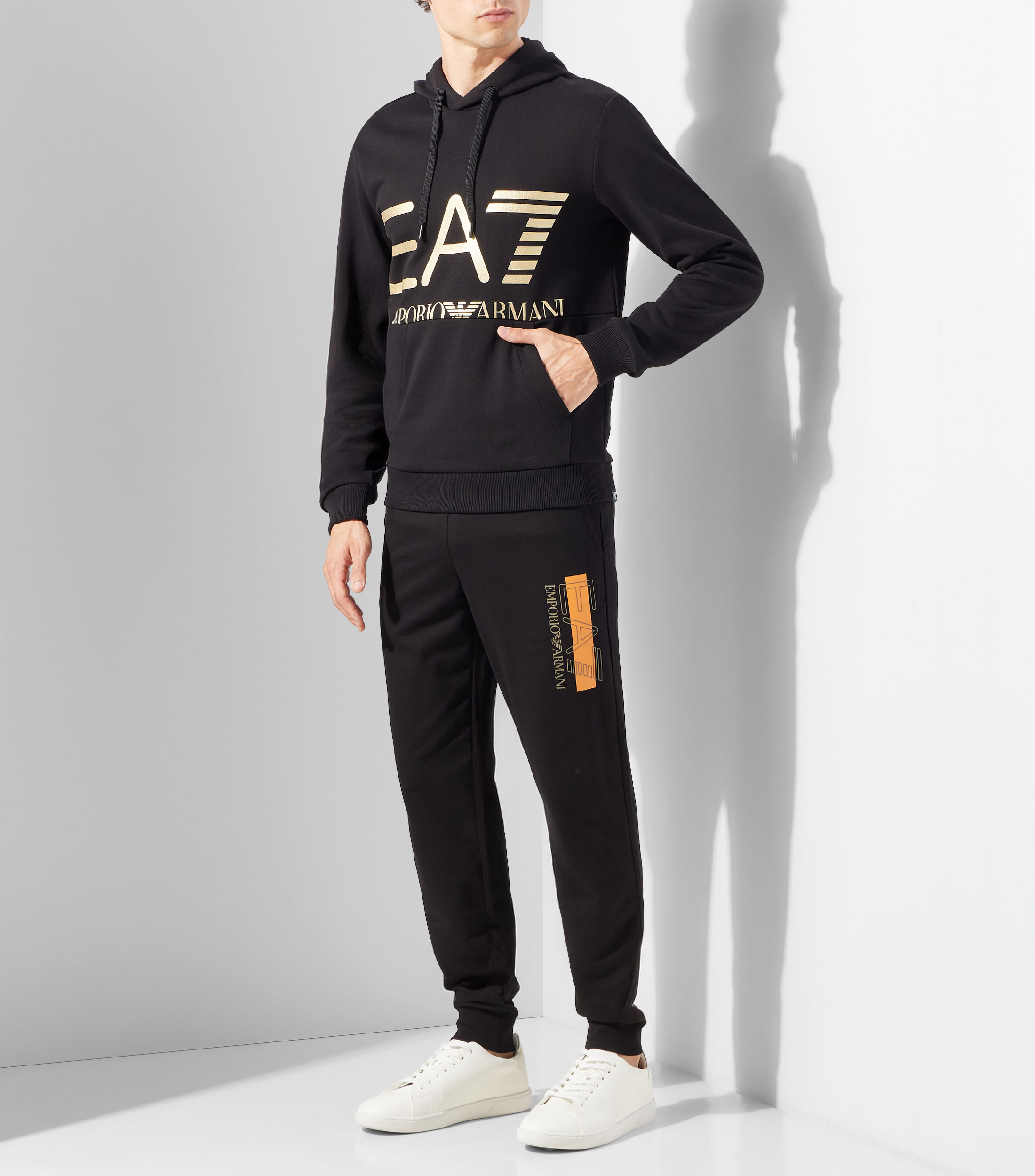 Sudadera canguro con capucha Hombre