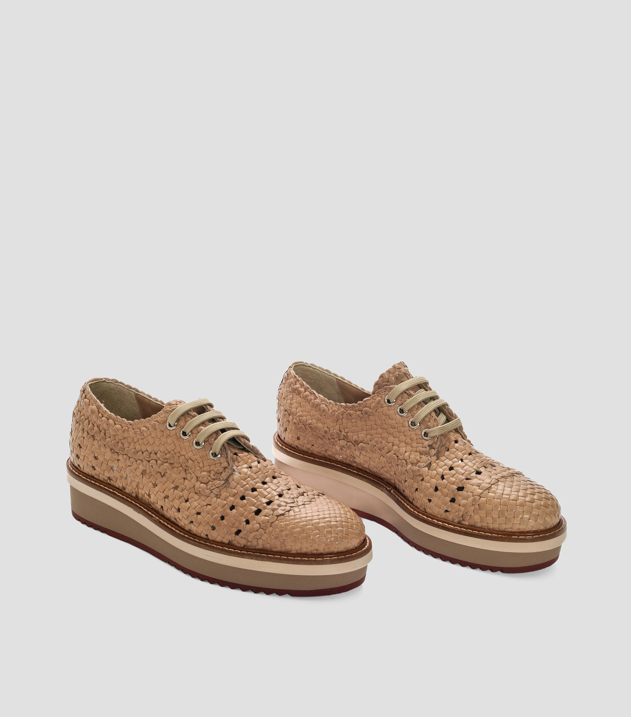 Zapatos casuales en piel Virgin Mujer